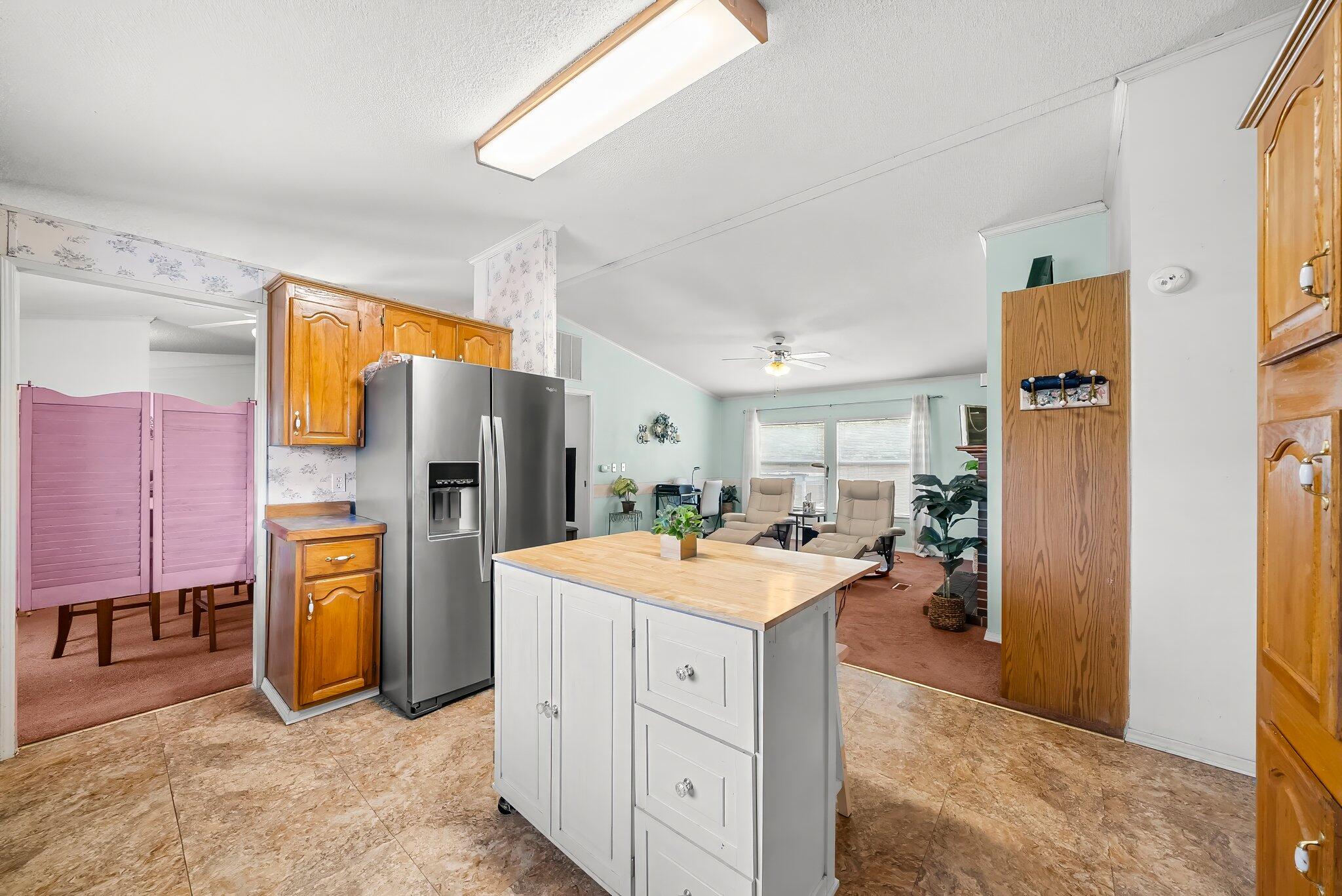 SPRING HILL ESTATES - Residential