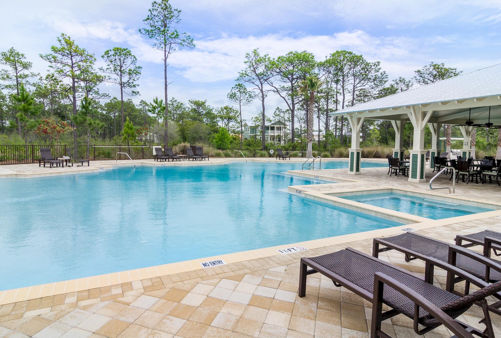 NATUREWALK AT SEAGROVE - Residential