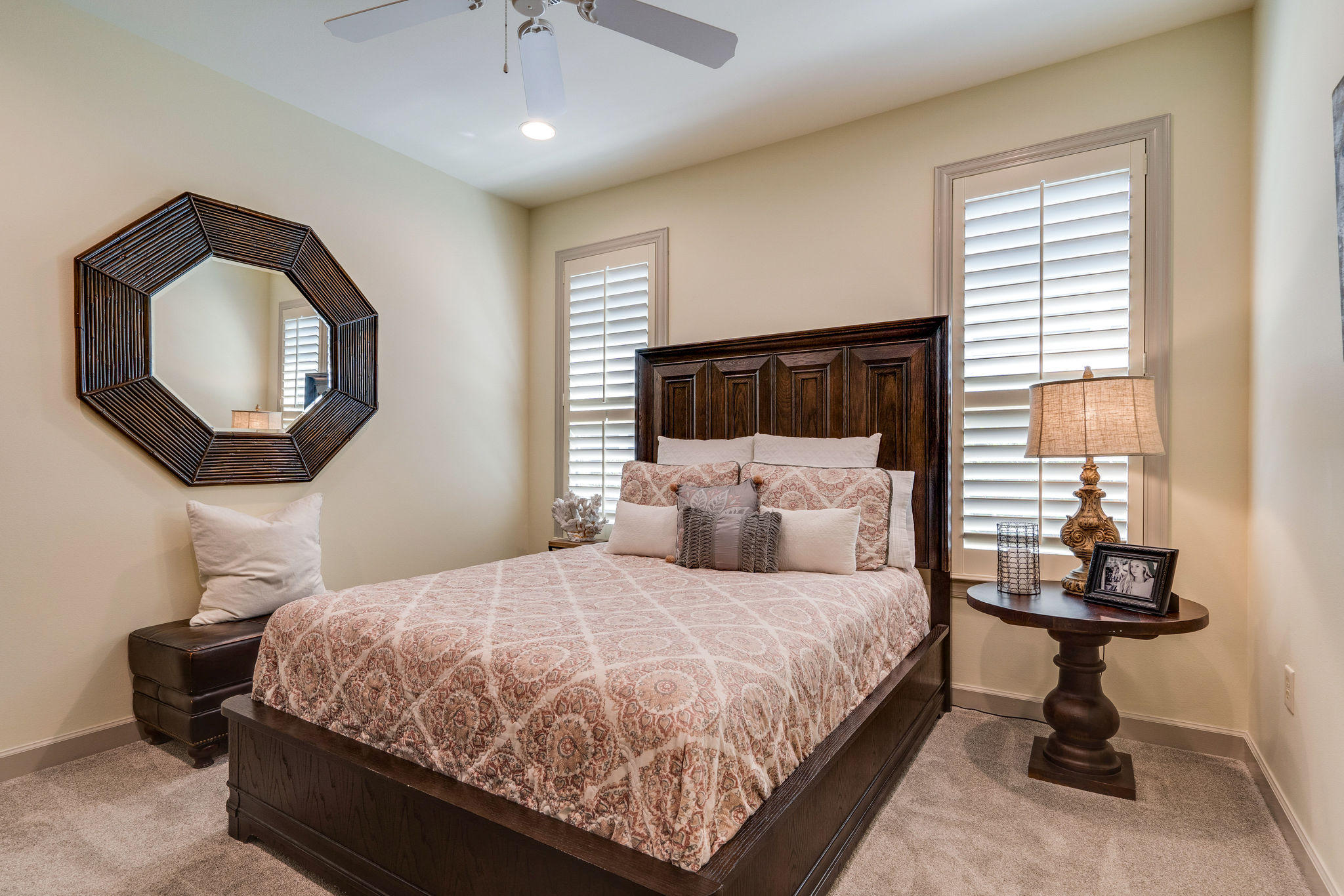 CRYSTAL LAKE - Residential