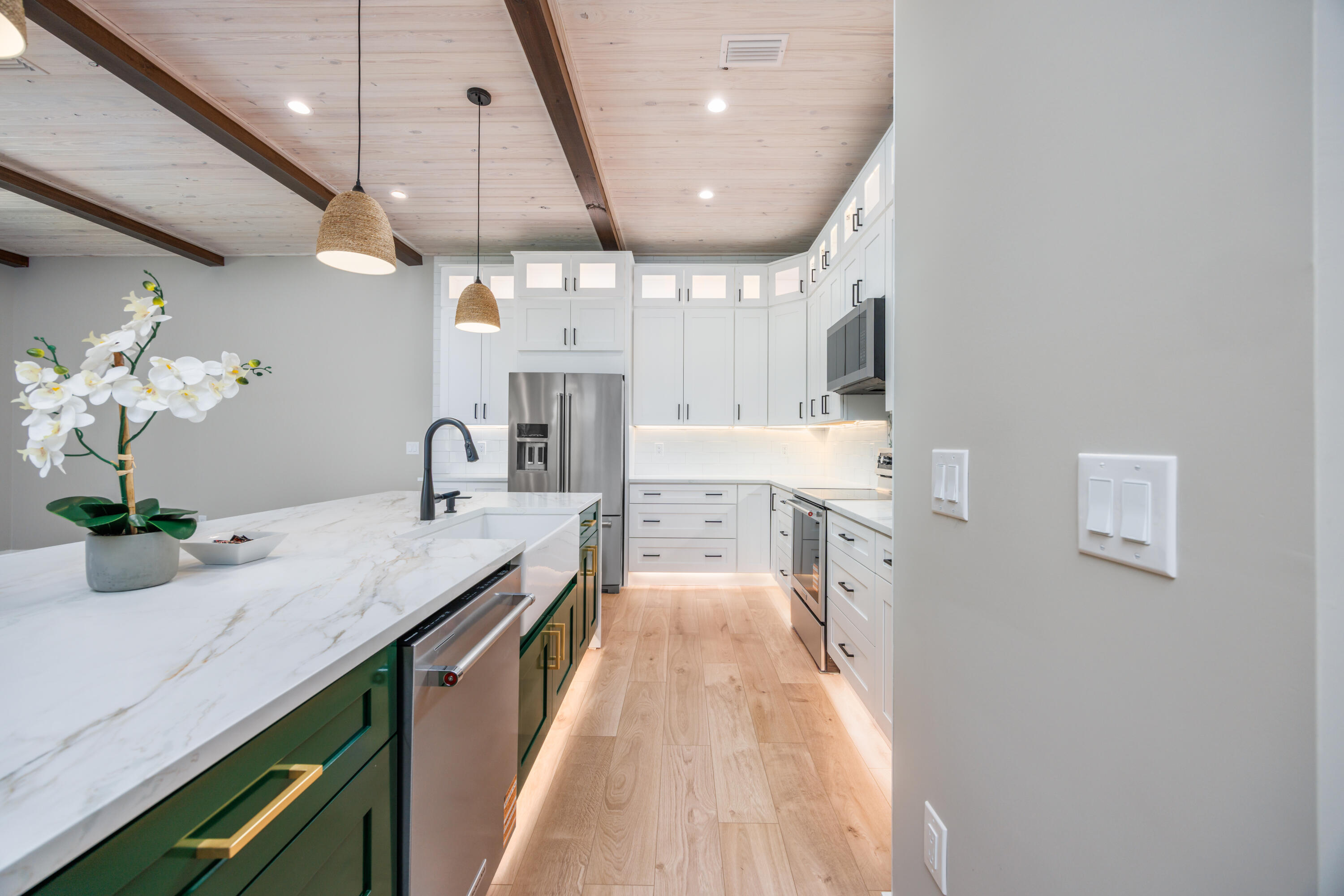 CROSS CREEK SHORES - Residential