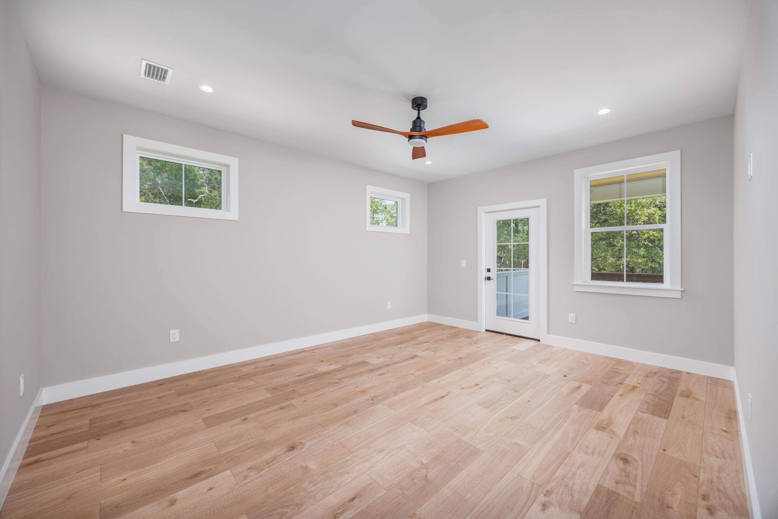 CROSS CREEK SHORES - Residential