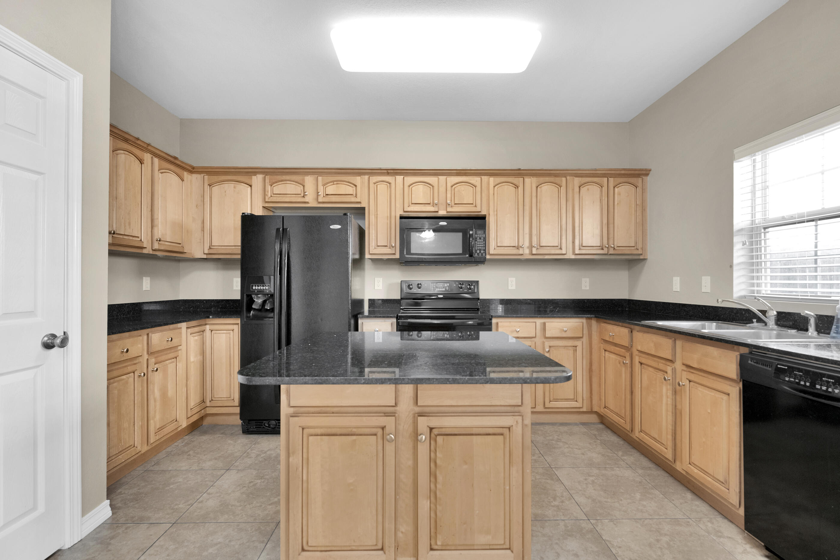 MERIDIAN SQUARE TOWNHOMES - Residential Lease