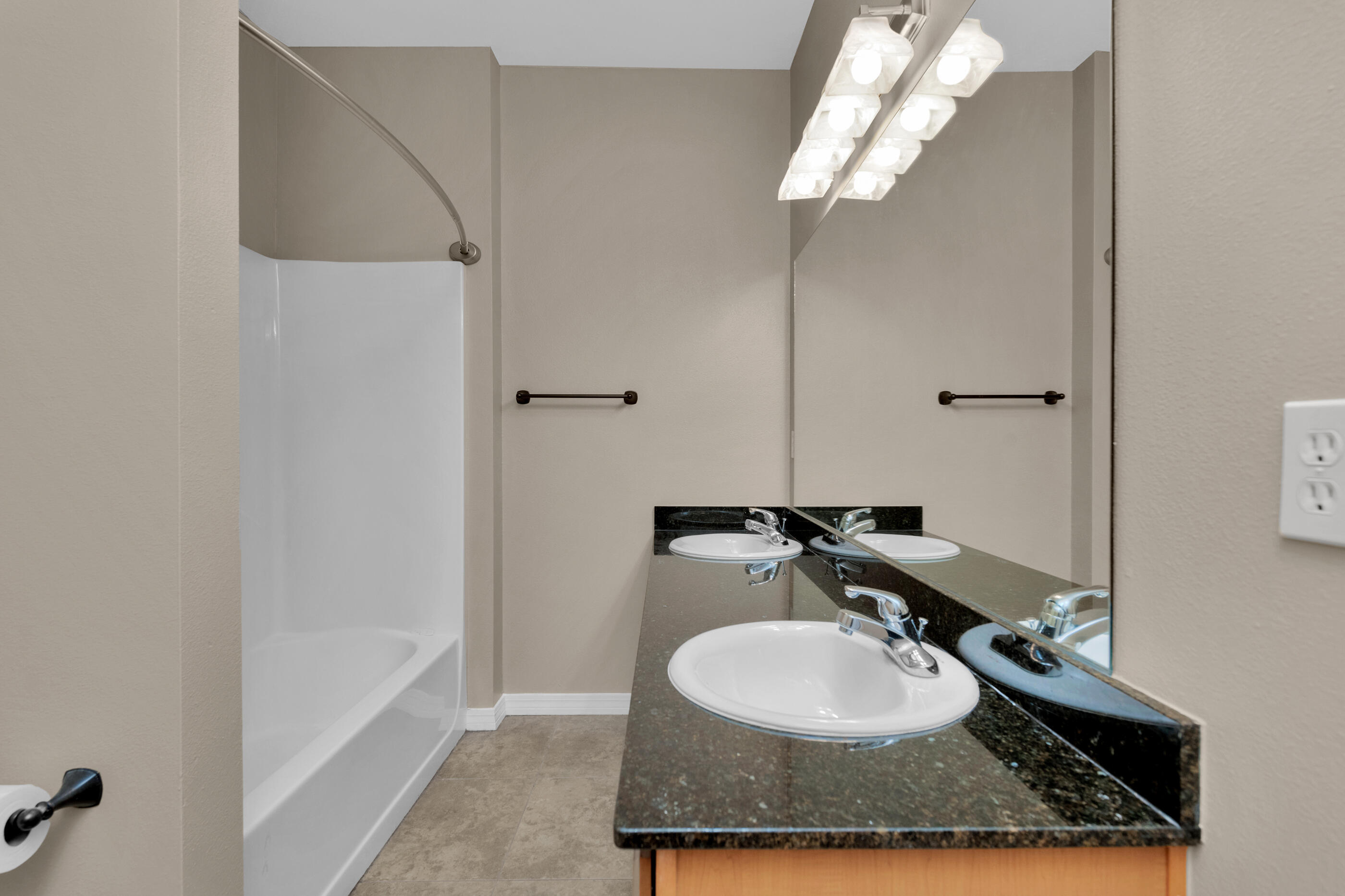 MERIDIAN SQUARE TOWNHOMES - Residential Lease