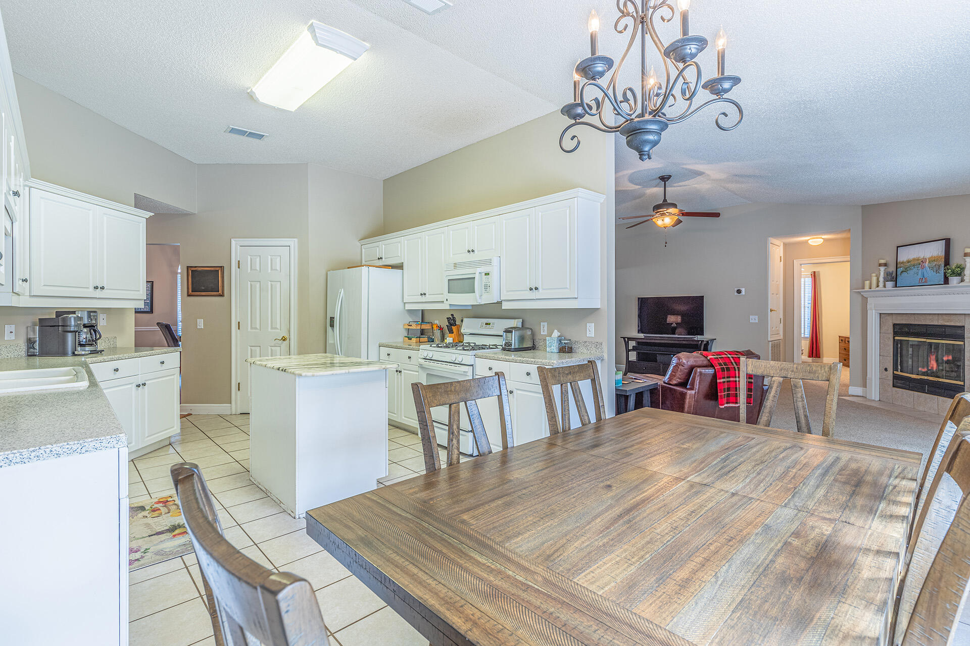 MAGNOLIA PLANTATION AT BLUEWATER BAY - Residential