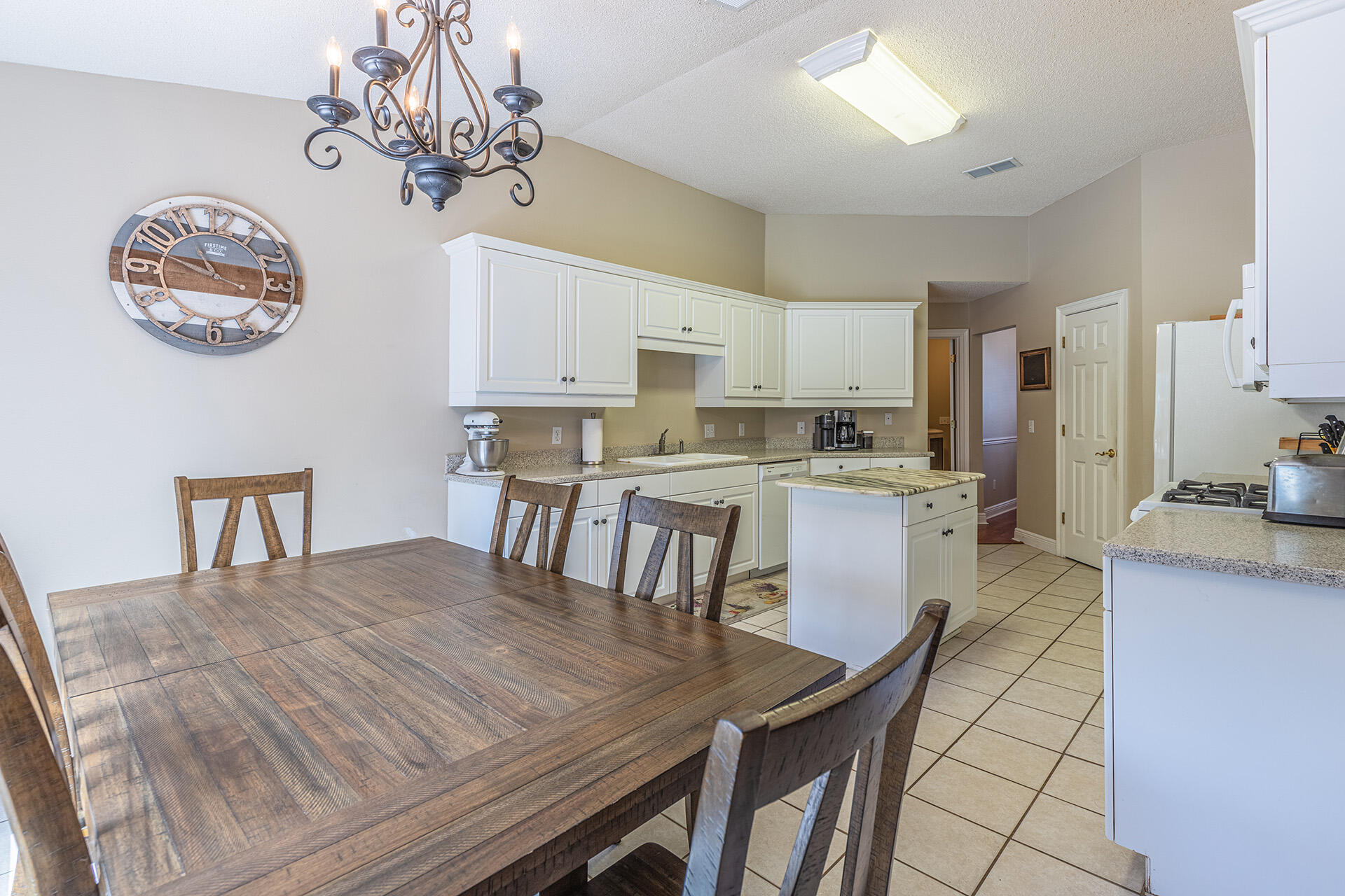 MAGNOLIA PLANTATION AT BLUEWATER BAY - Residential