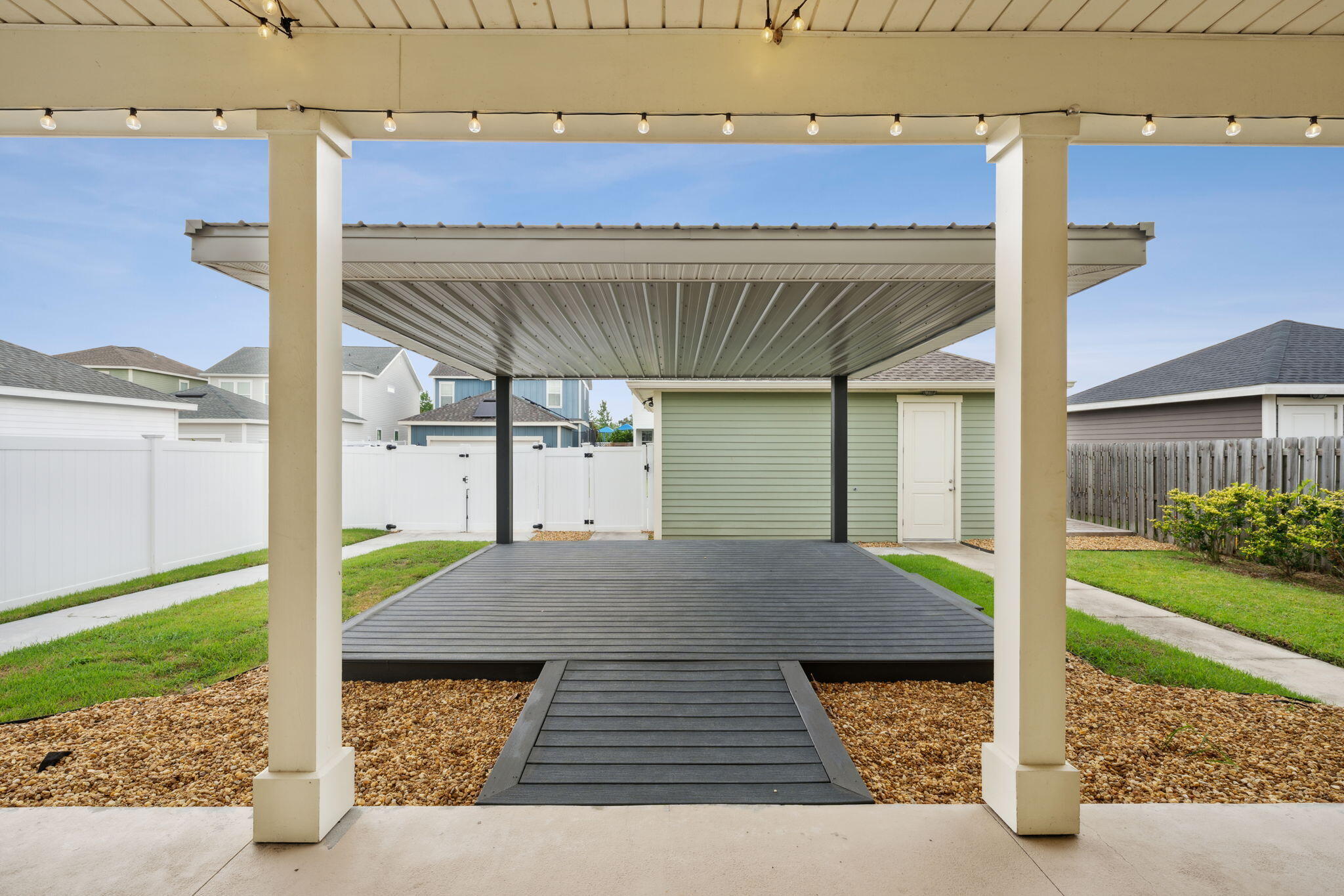 SWEET BAY - Residential