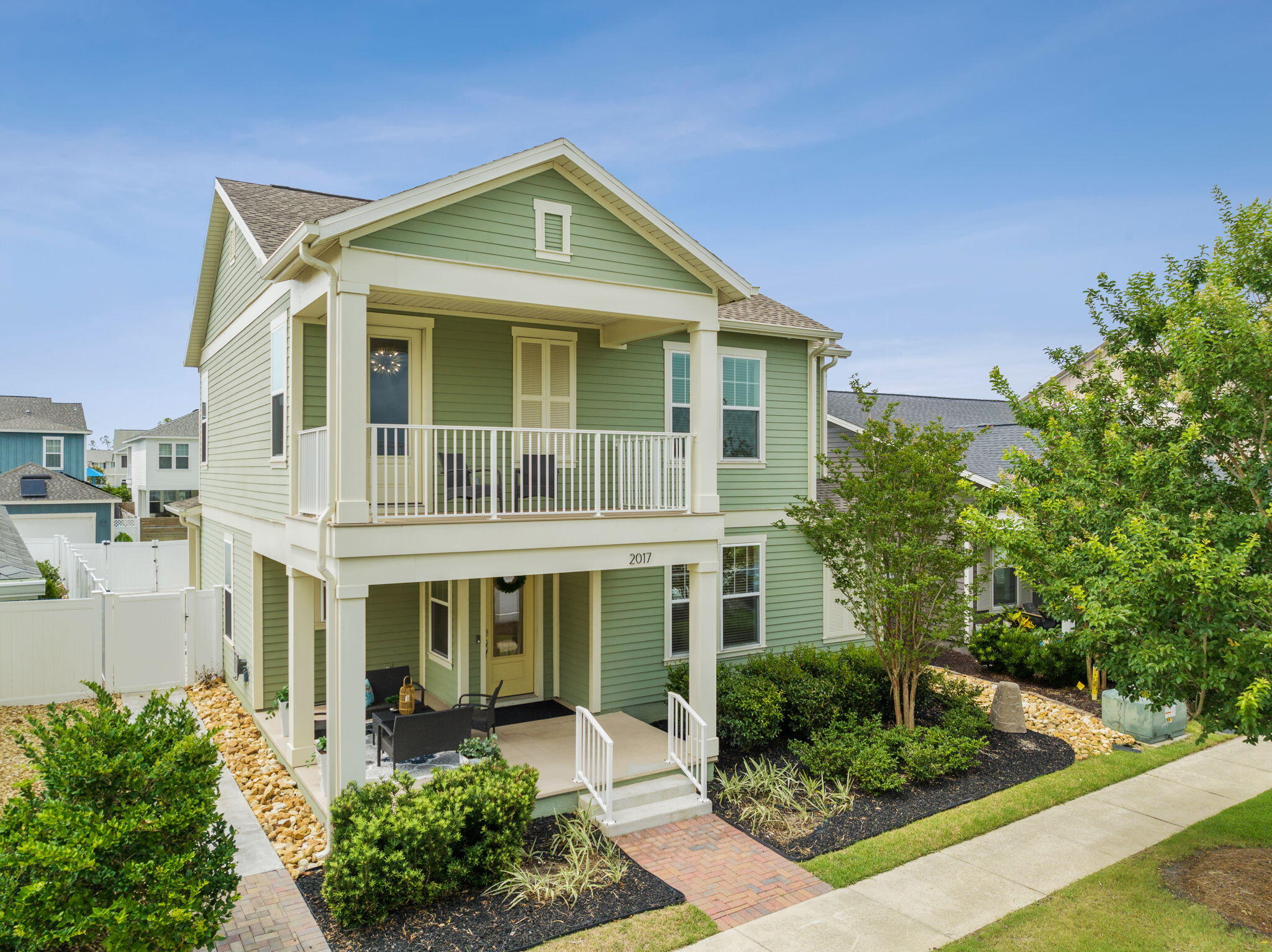 SWEET BAY - Residential