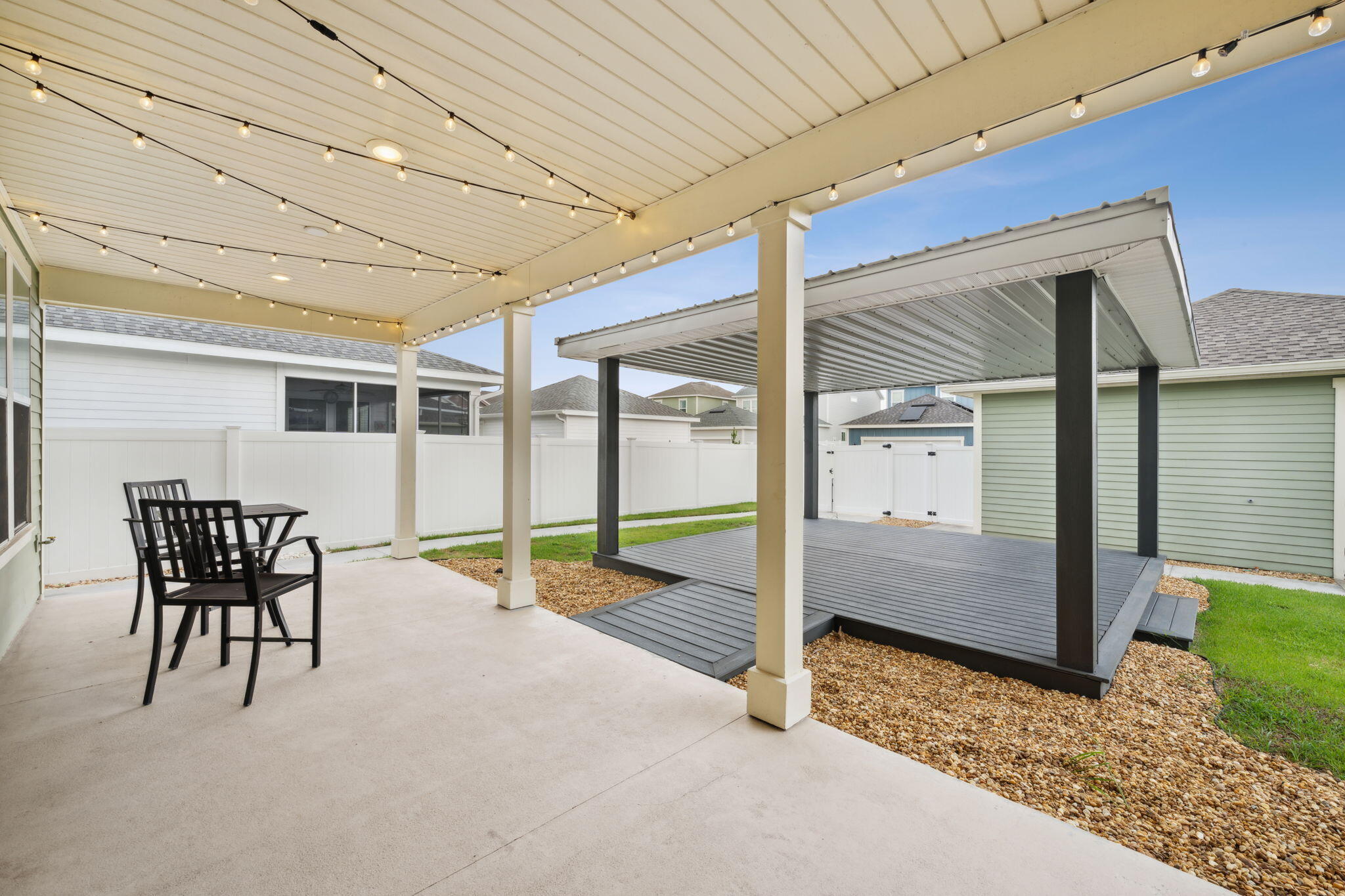 SWEET BAY - Residential