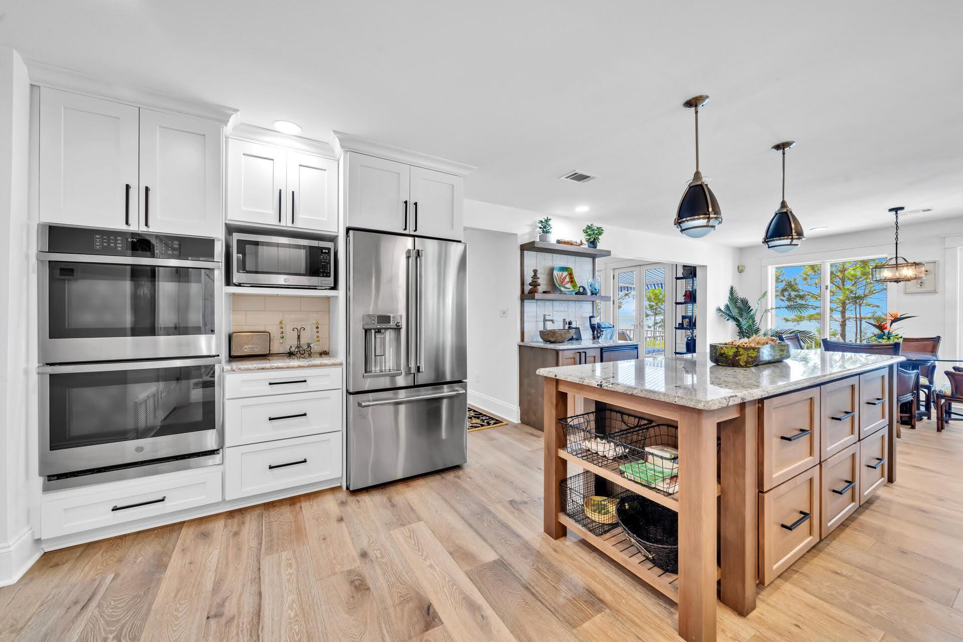 PARISH POINT - Residential
