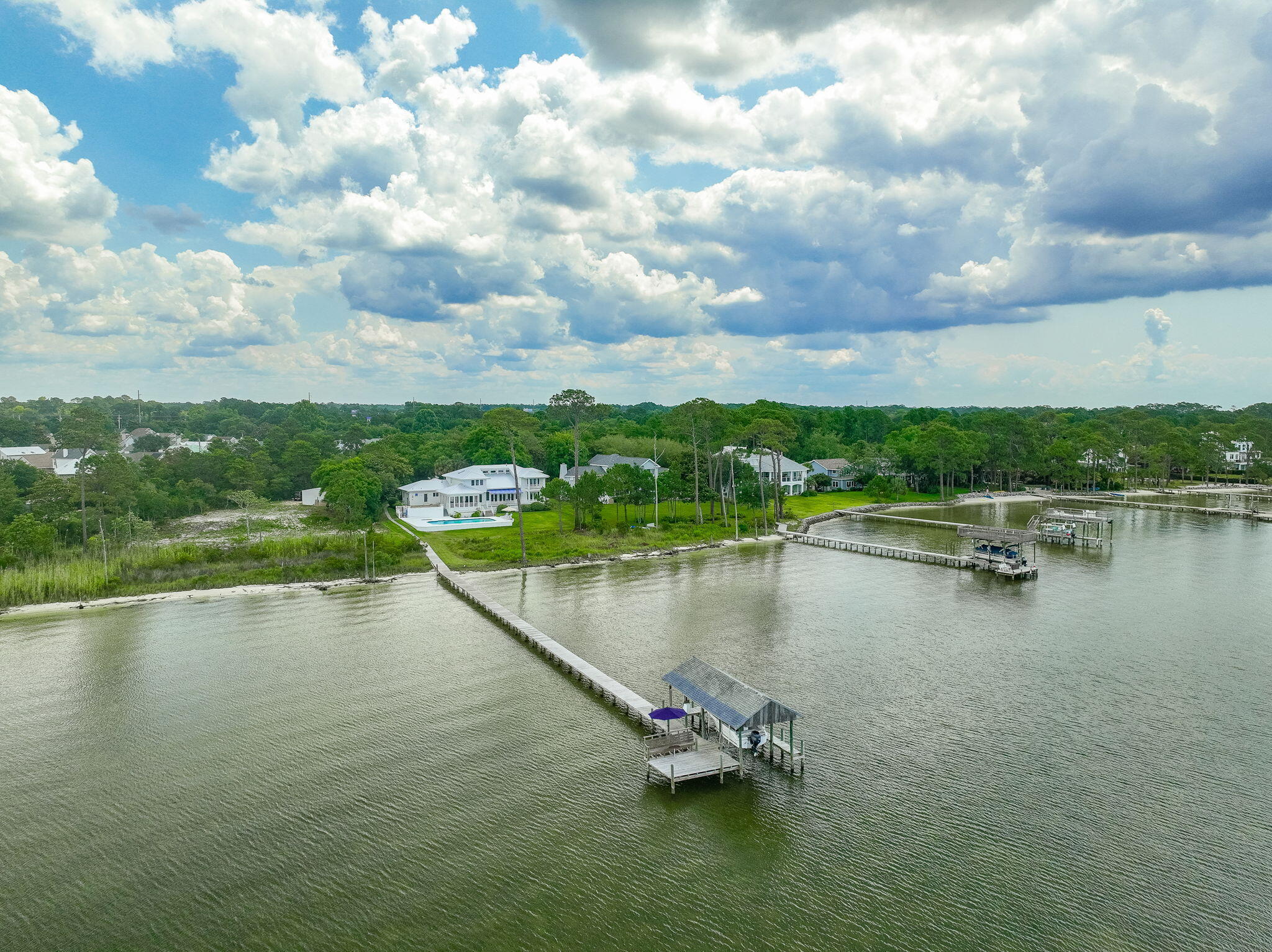 PARISH POINT - Residential