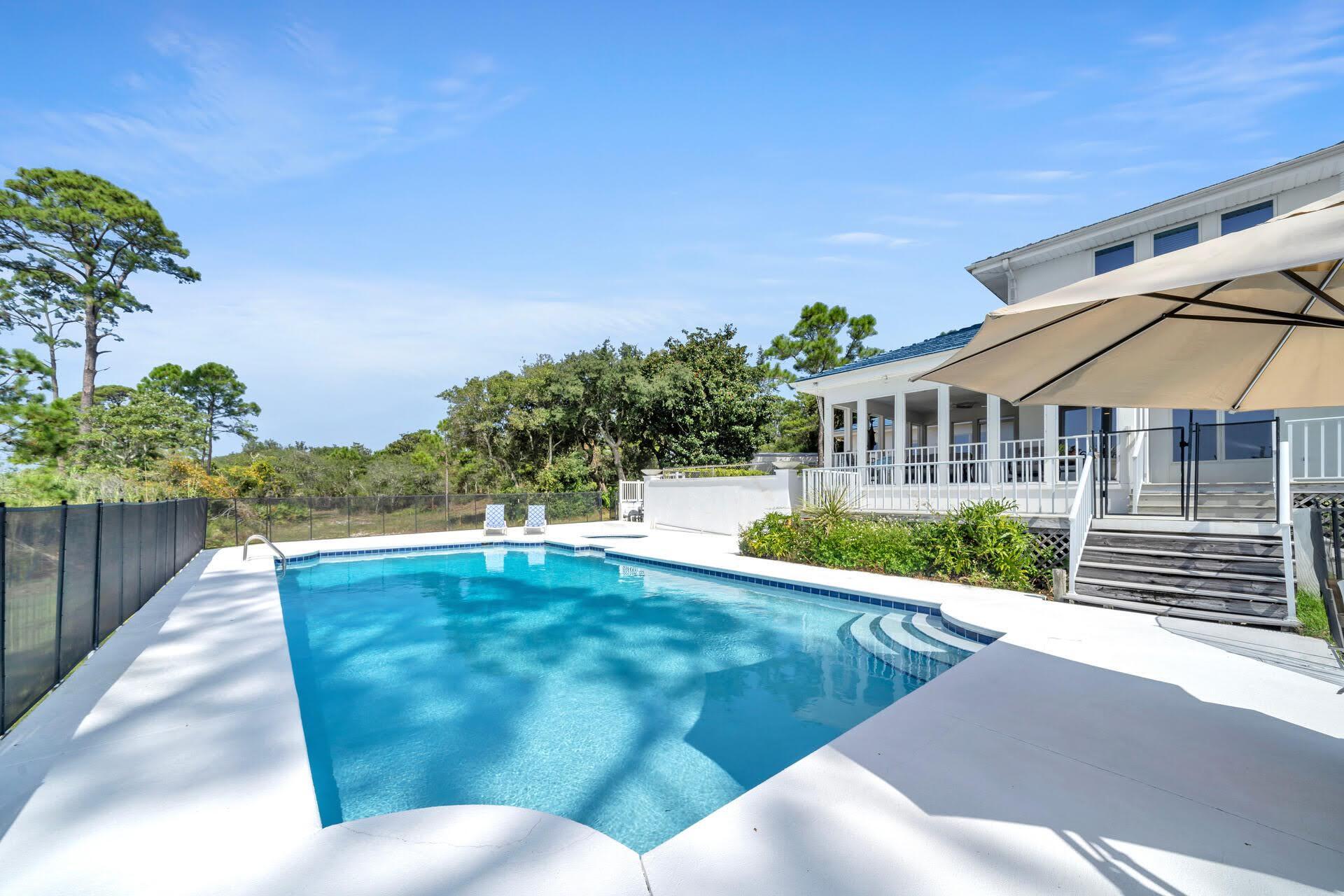 PARISH POINT - Residential