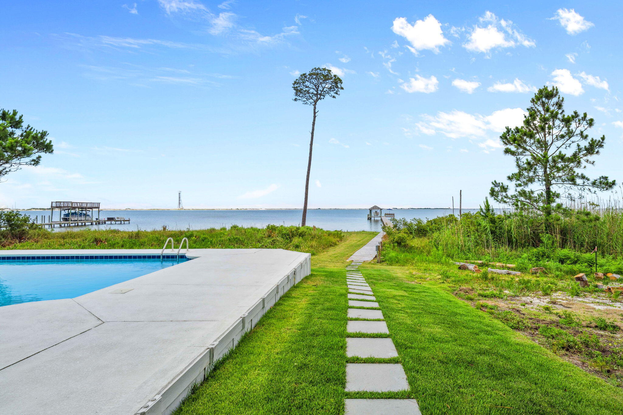 PARISH POINT - Residential