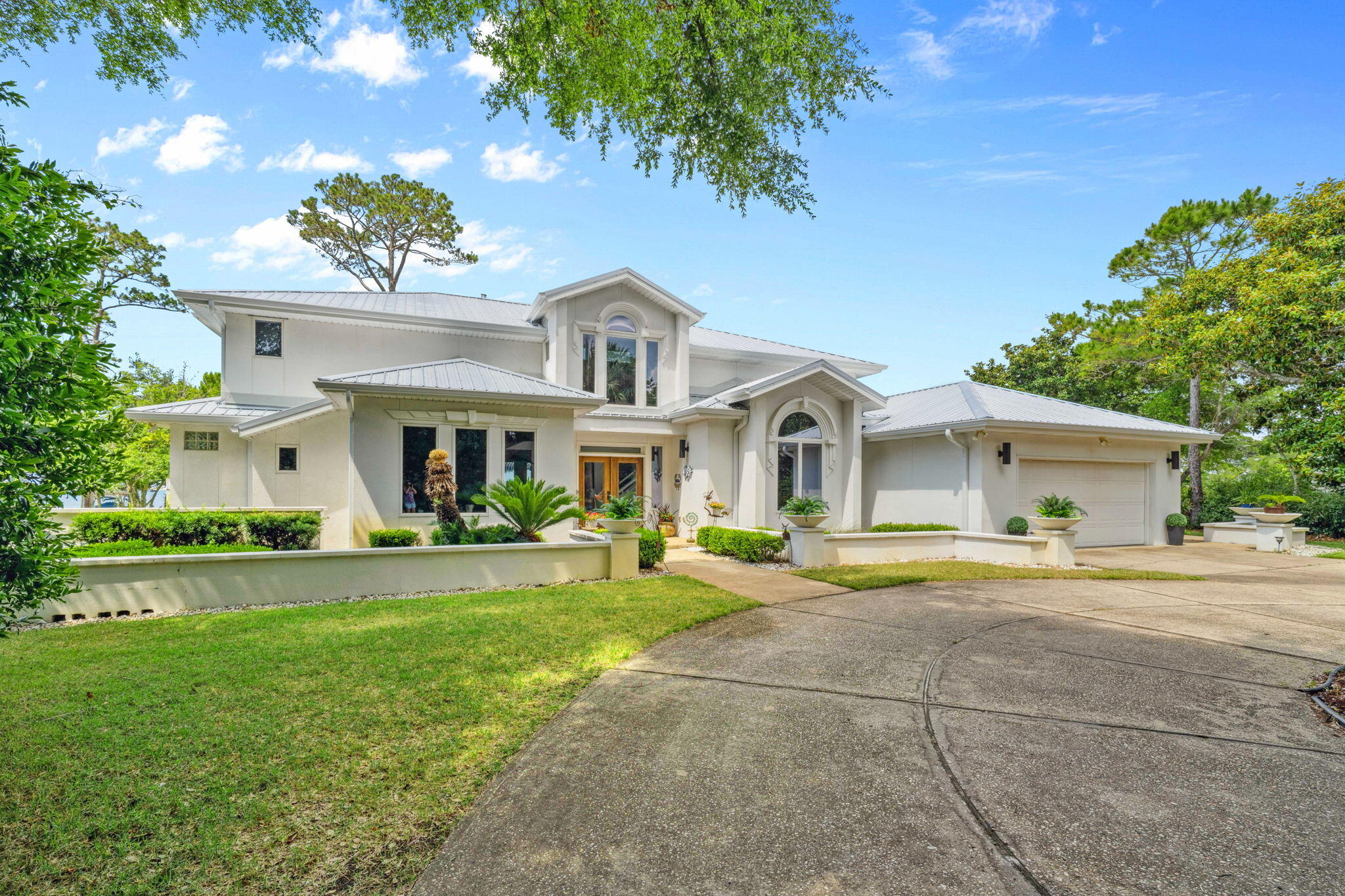 PARISH POINT - Residential