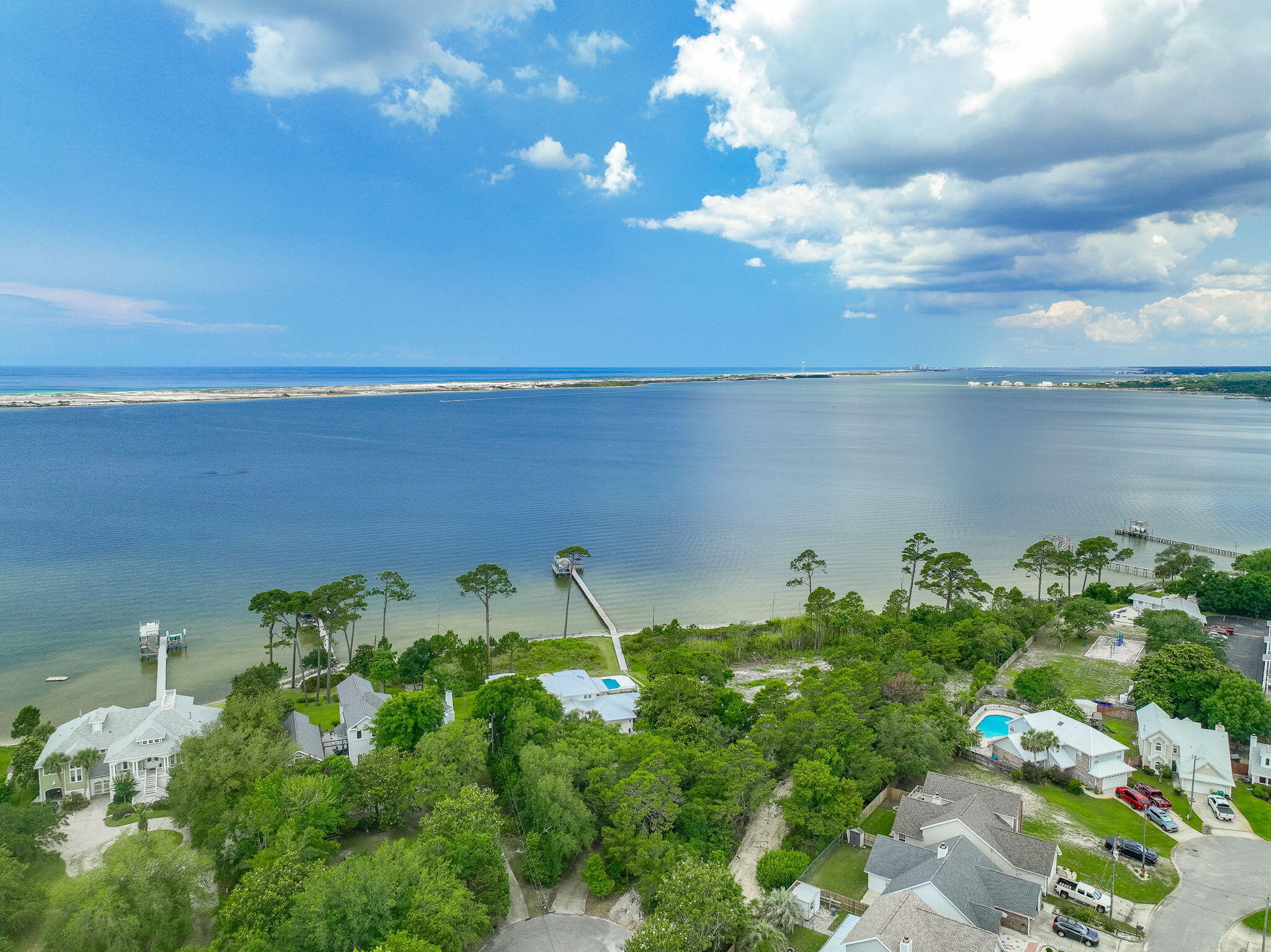 PARISH POINT - Residential