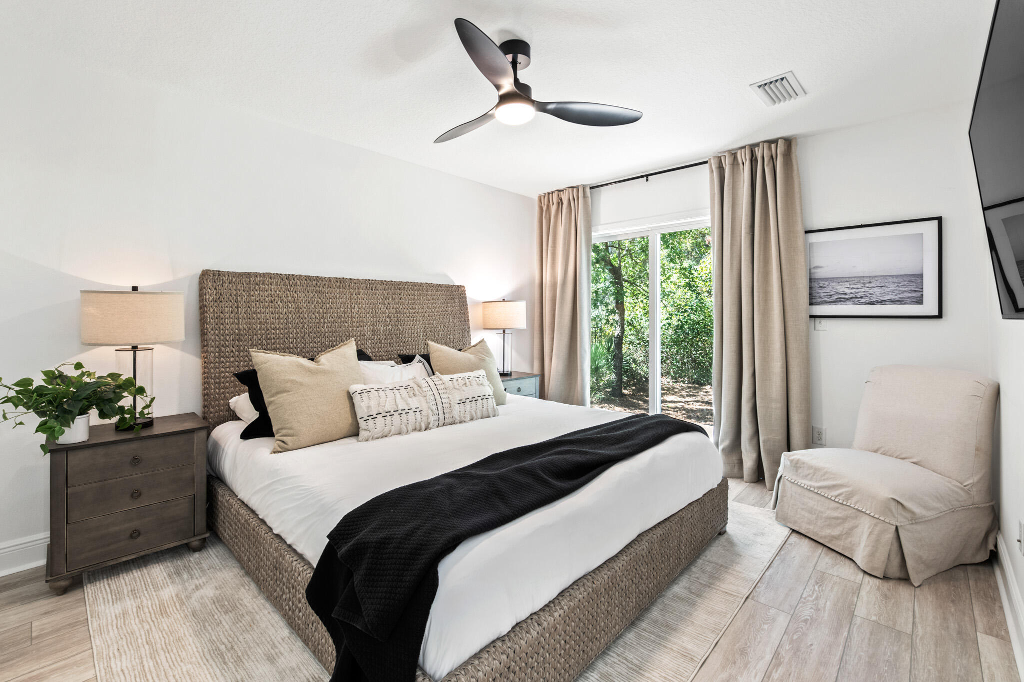 Pinewood - Residential