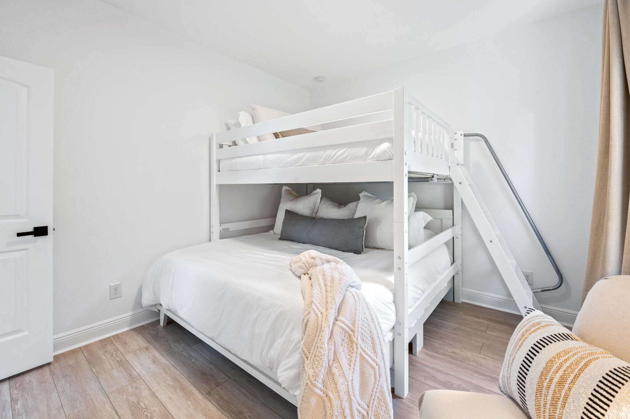 Pinewood - Residential