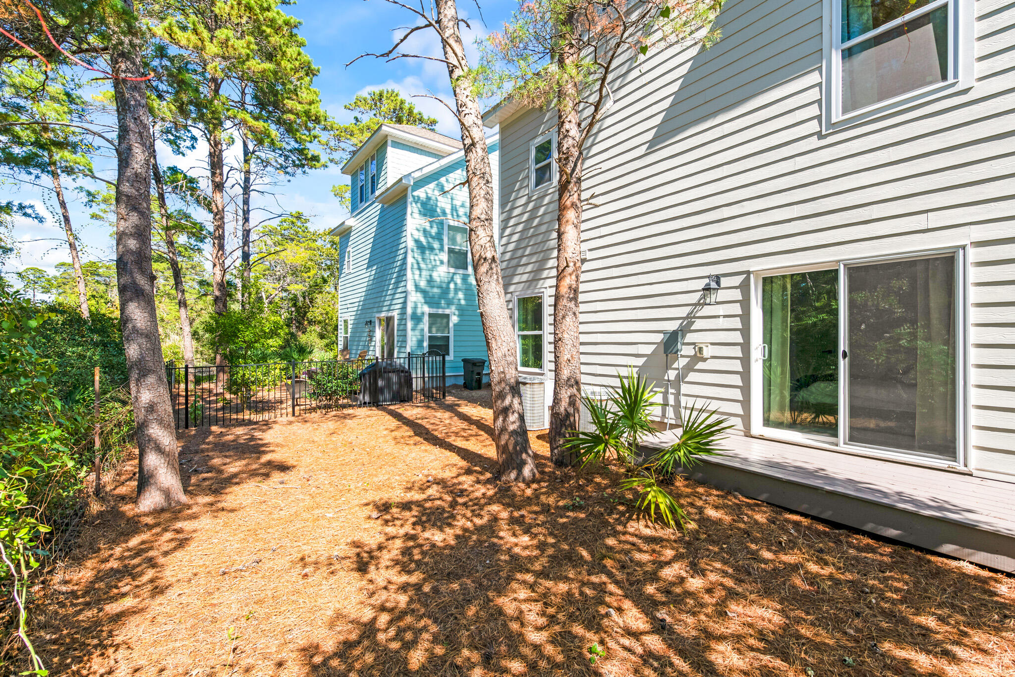 Pinewood - Residential