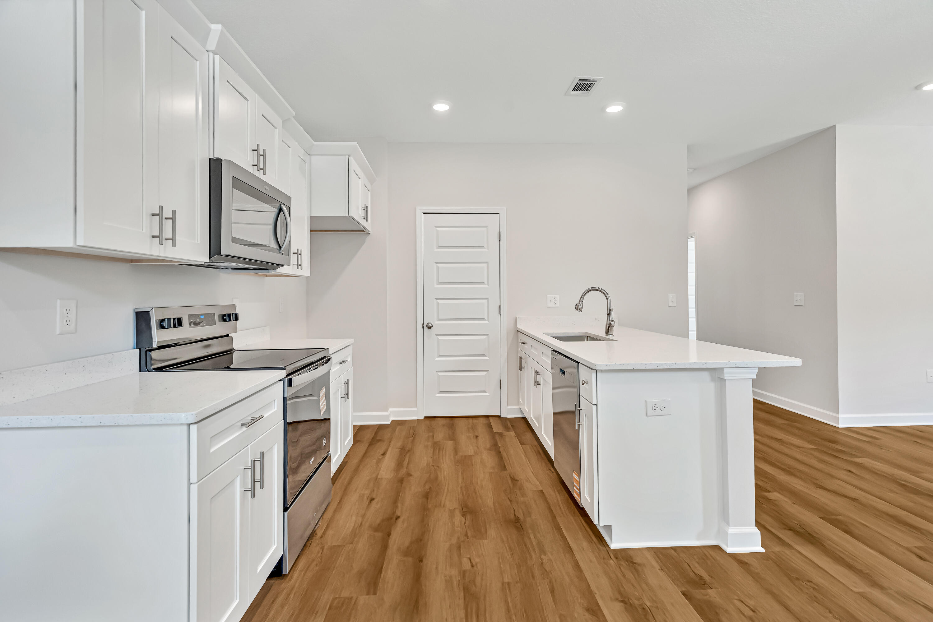 MORRIS ADDN TO CRESTVIEW - Residential