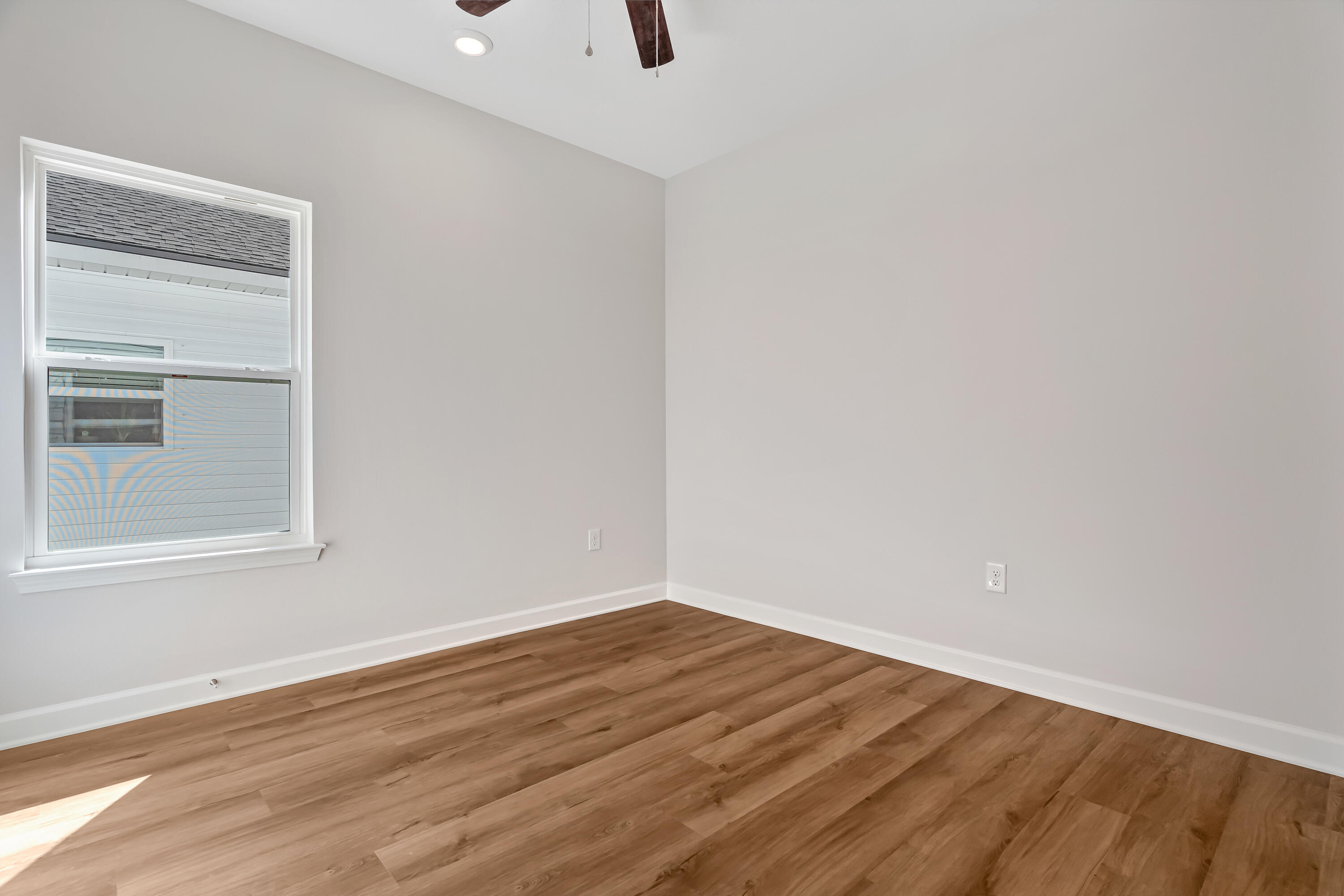 MORRIS ADDN TO CRESTVIEW - Residential