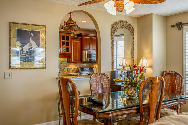 BAHAMA BEACH - Residential