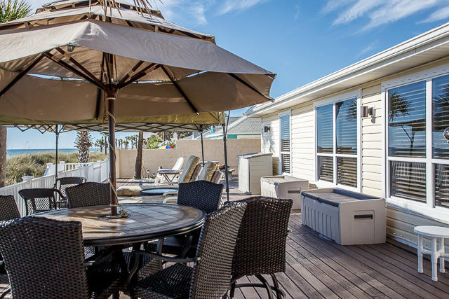 BAHAMA BEACH - Residential