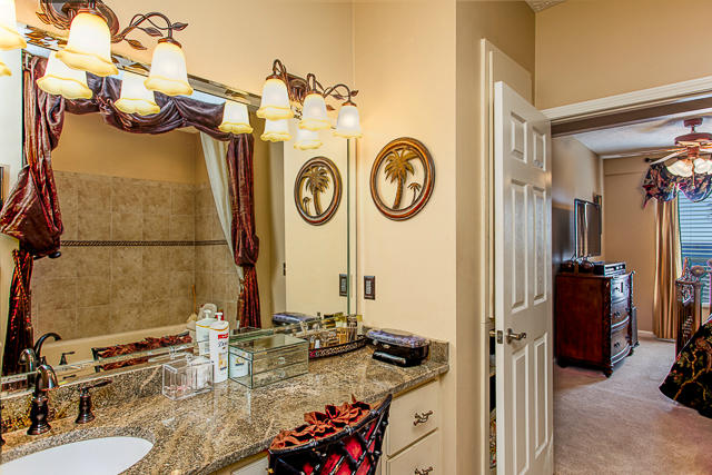 BAHAMA BEACH - Residential