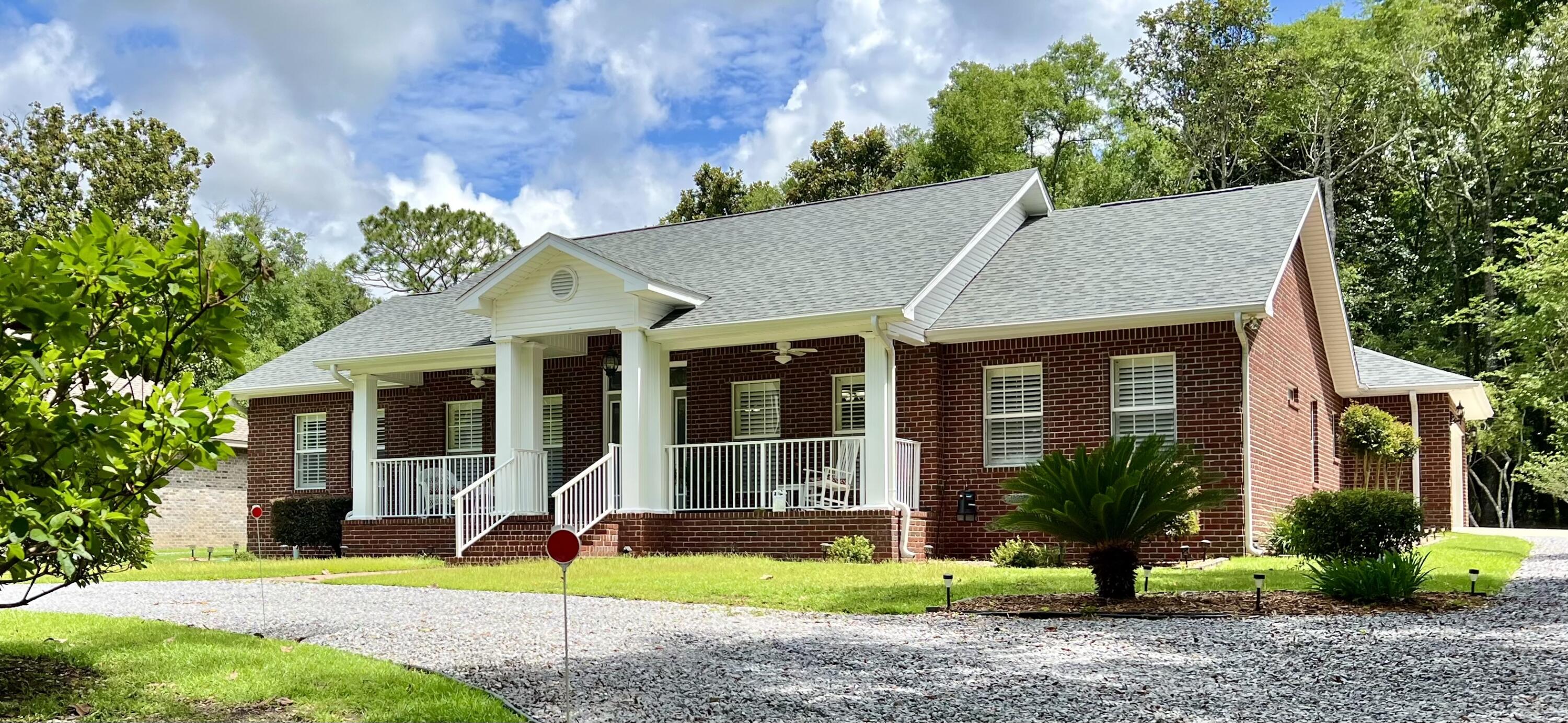 LAKE HOLLEY ESTATES - Residential