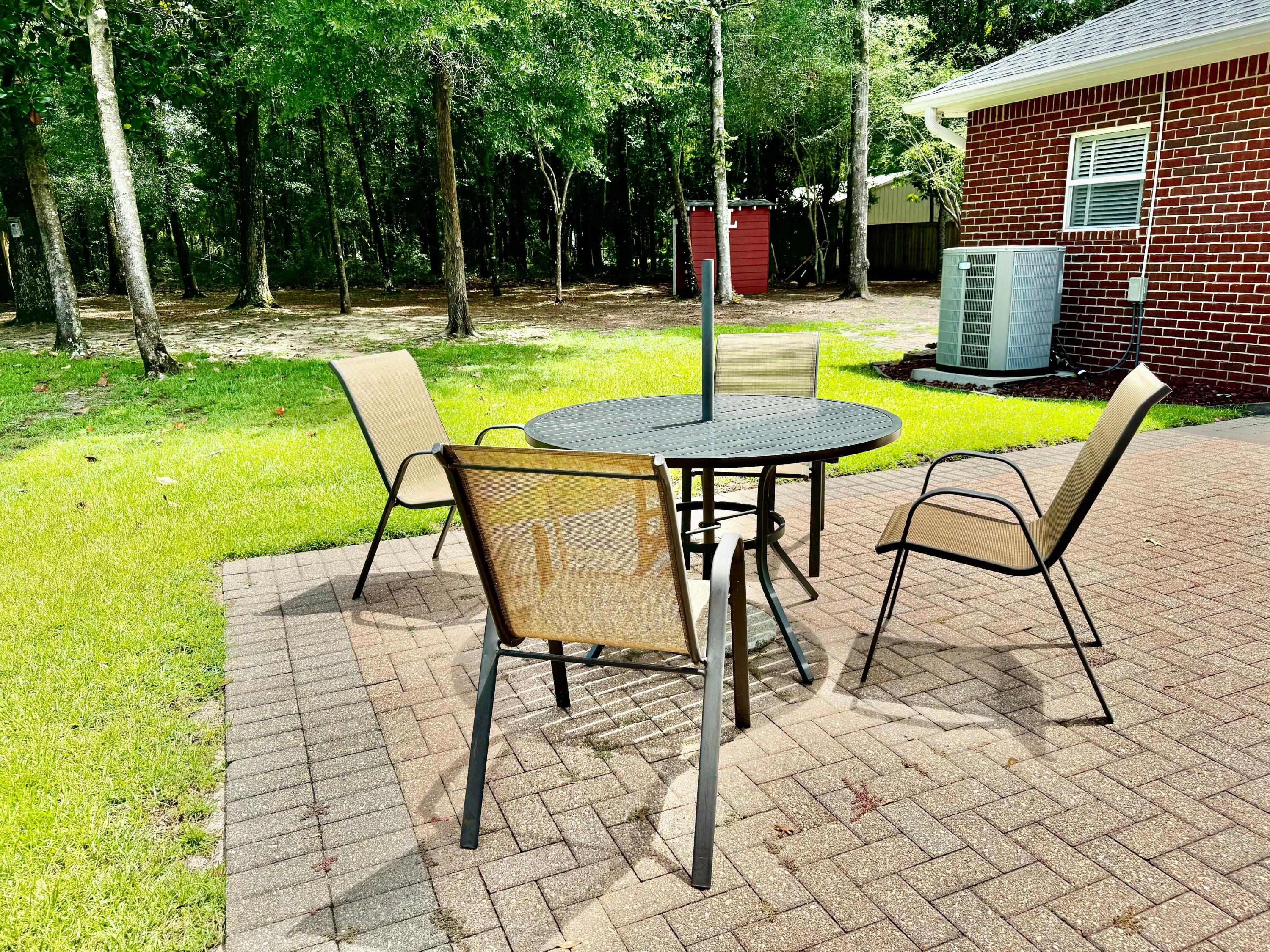 LAKE HOLLEY ESTATES - Residential