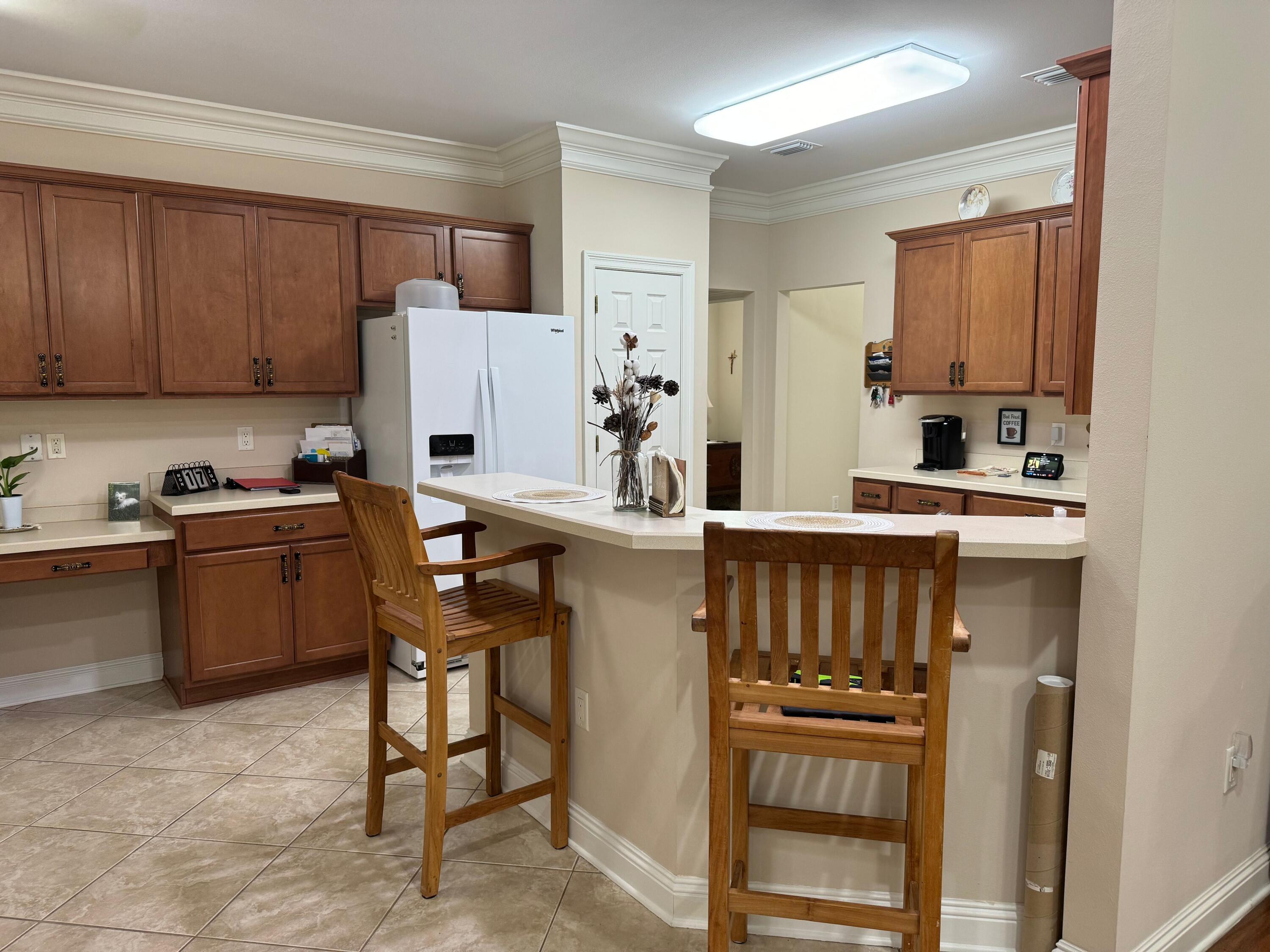 LAKE HOLLEY ESTATES - Residential