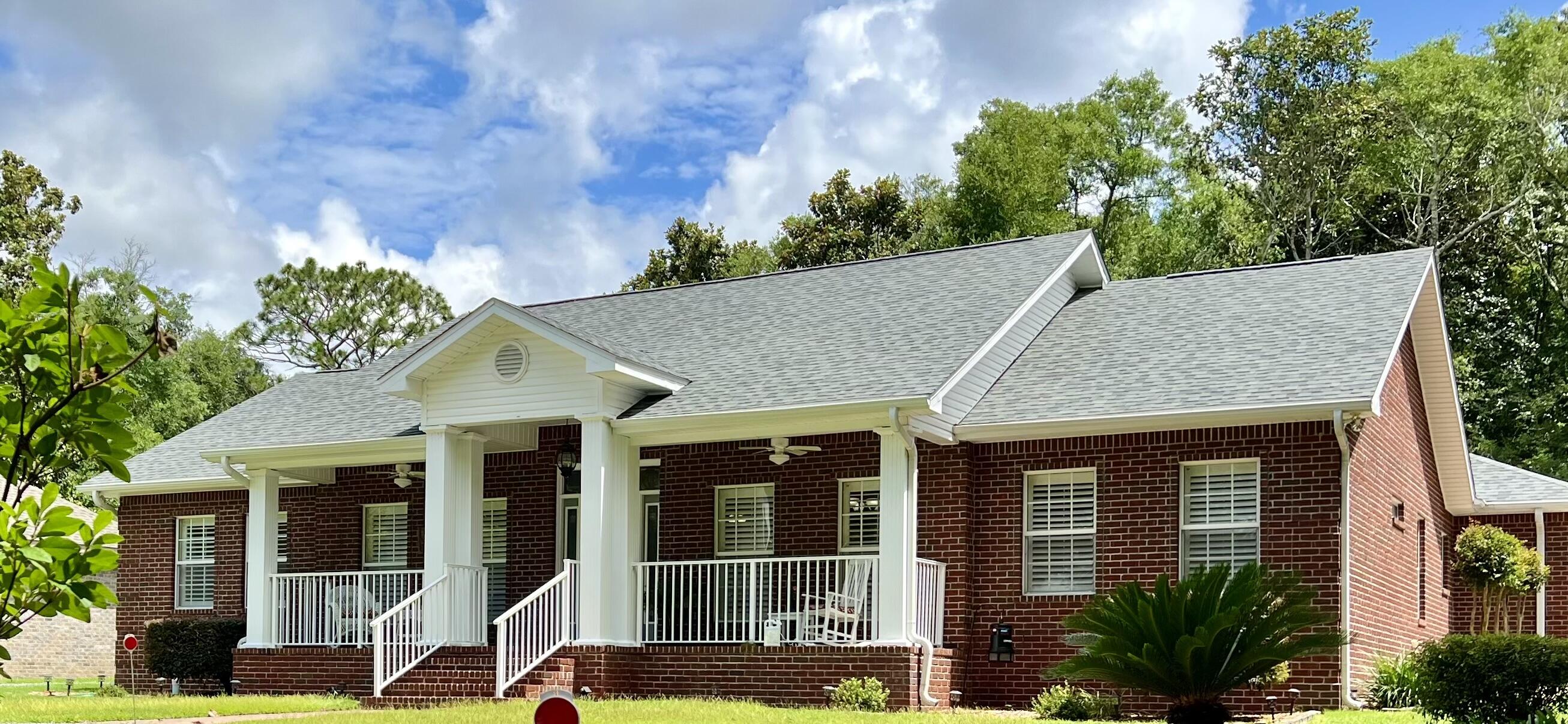 LAKE HOLLEY ESTATES - Residential