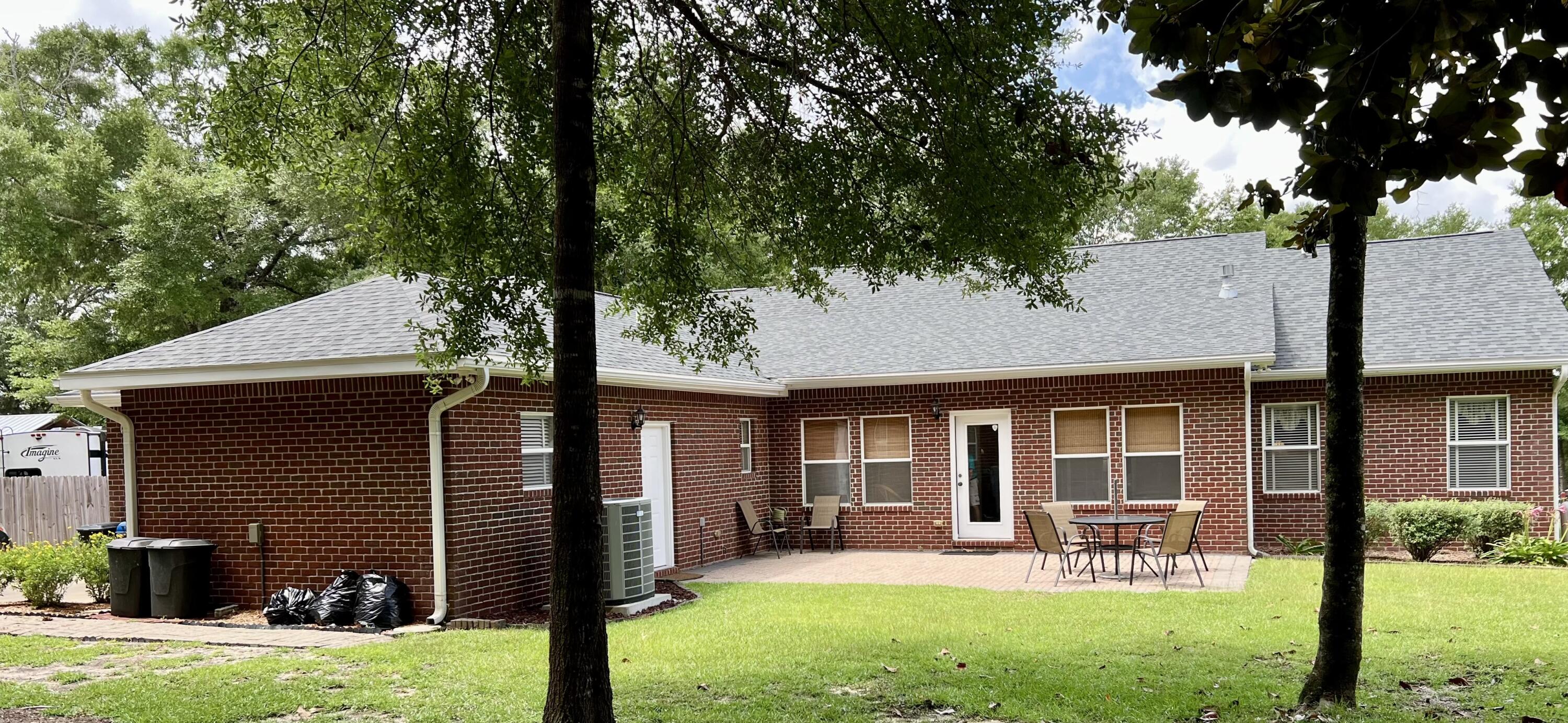 LAKE HOLLEY ESTATES - Residential