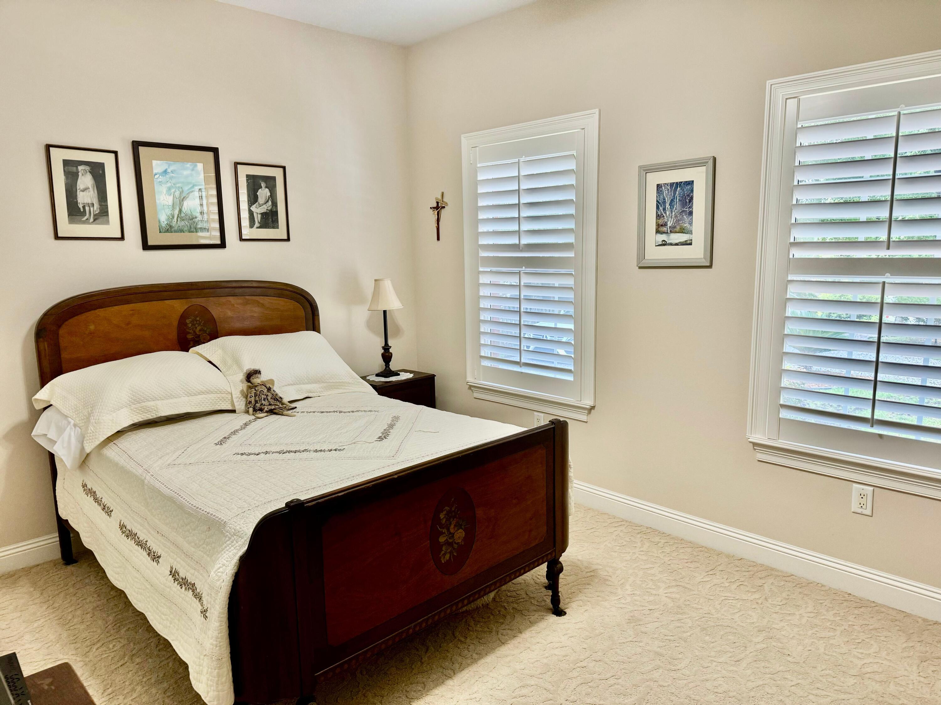 LAKE HOLLEY ESTATES - Residential