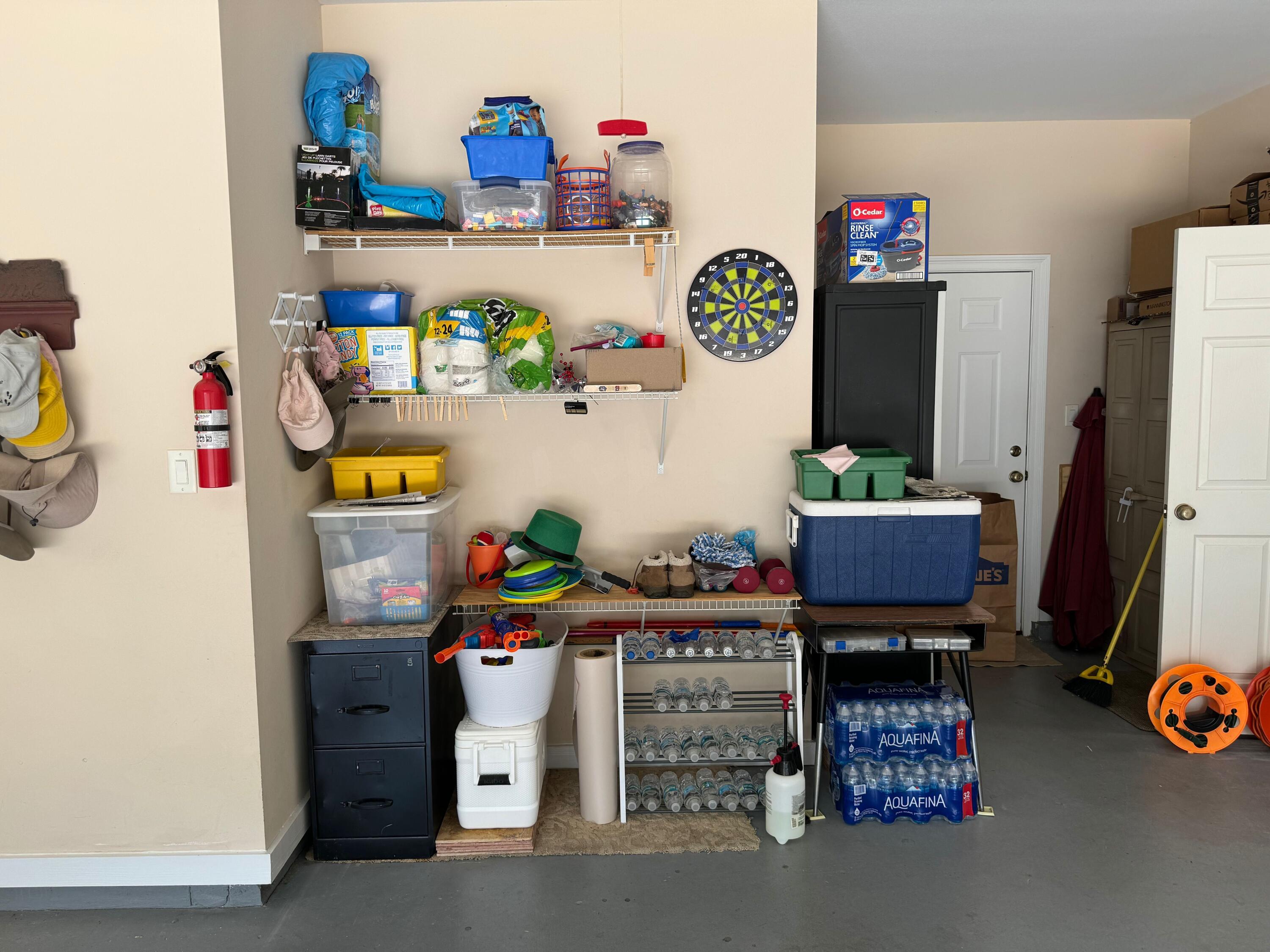 LAKE HOLLEY ESTATES - Residential