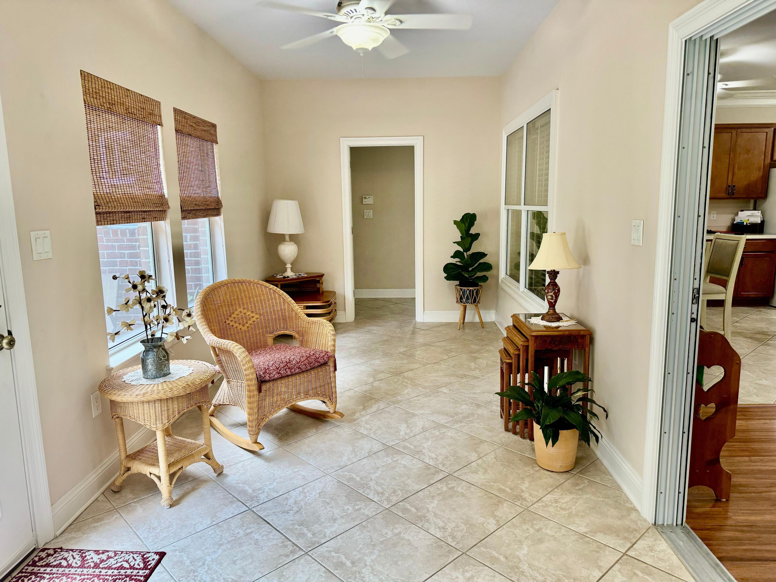 LAKE HOLLEY ESTATES - Residential