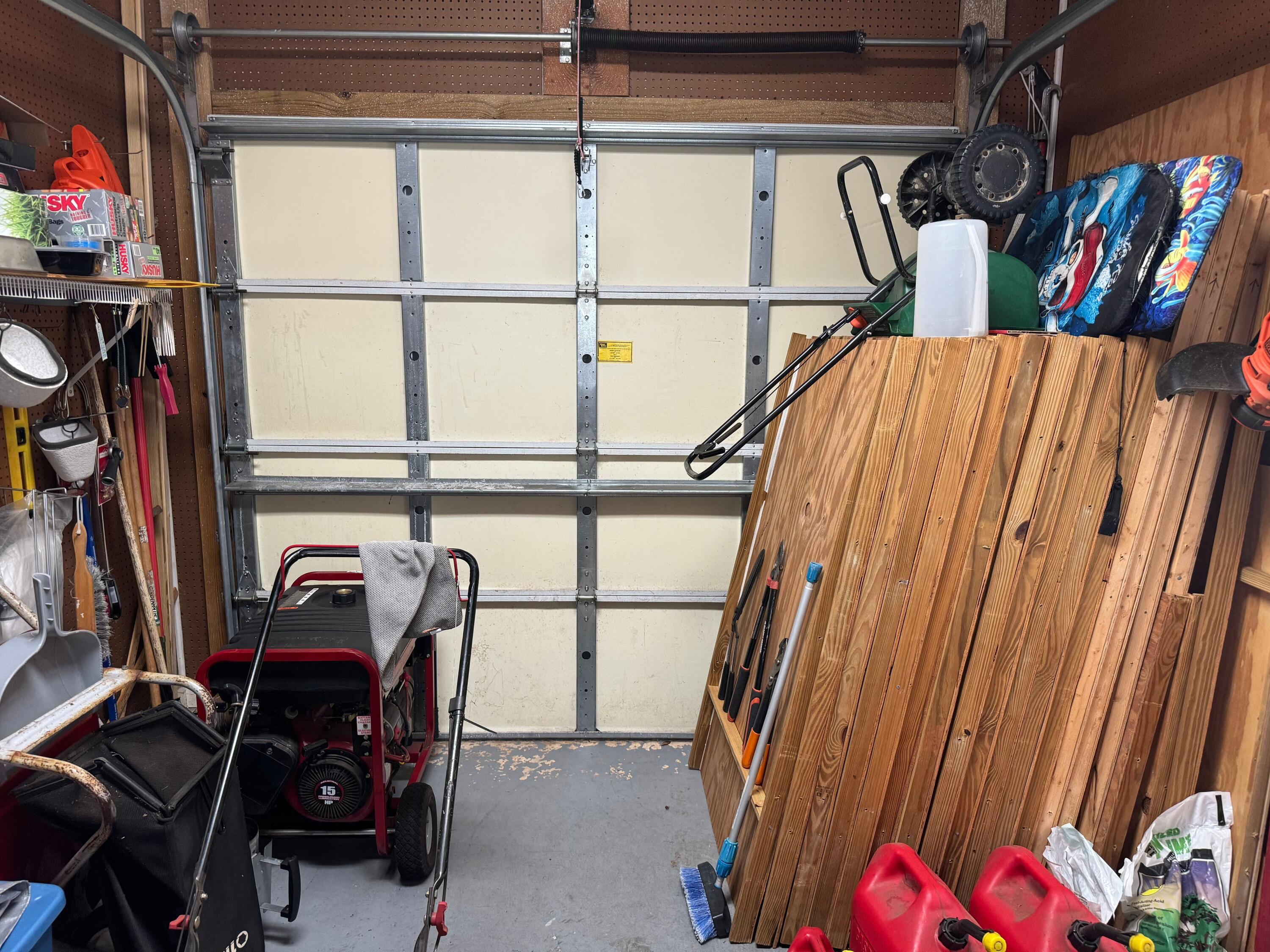 LAKE HOLLEY ESTATES - Residential