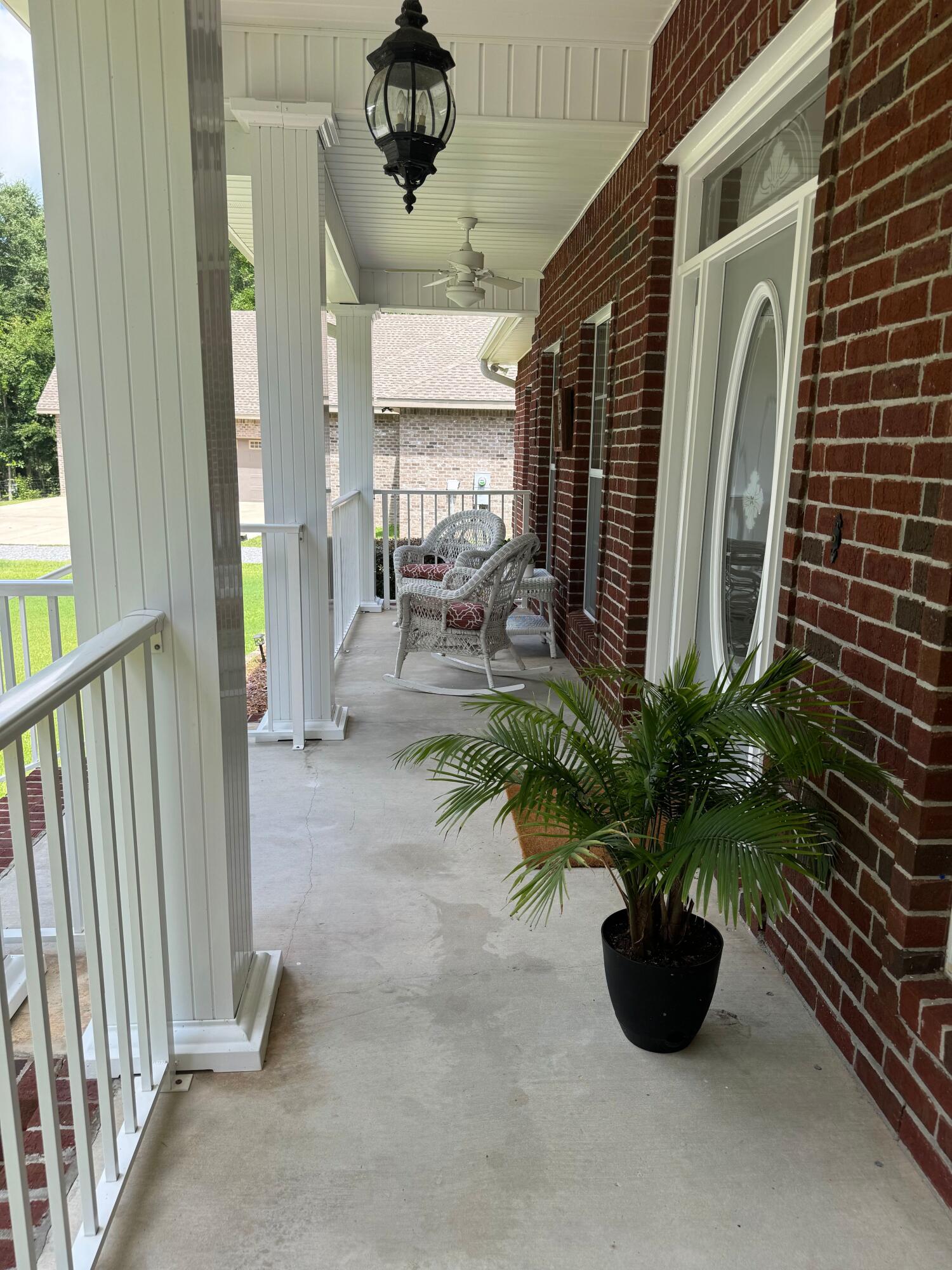 LAKE HOLLEY ESTATES - Residential