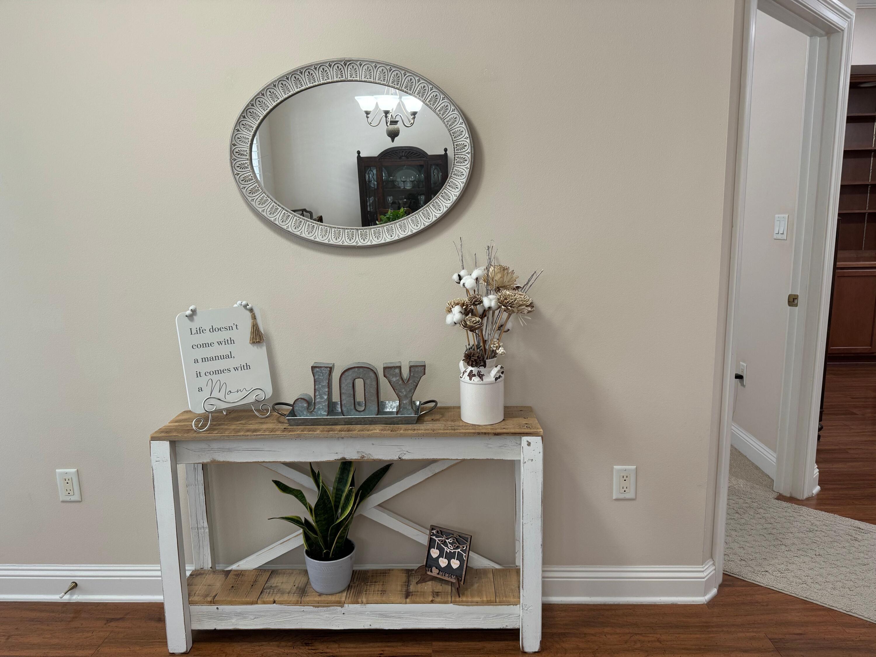 LAKE HOLLEY ESTATES - Residential