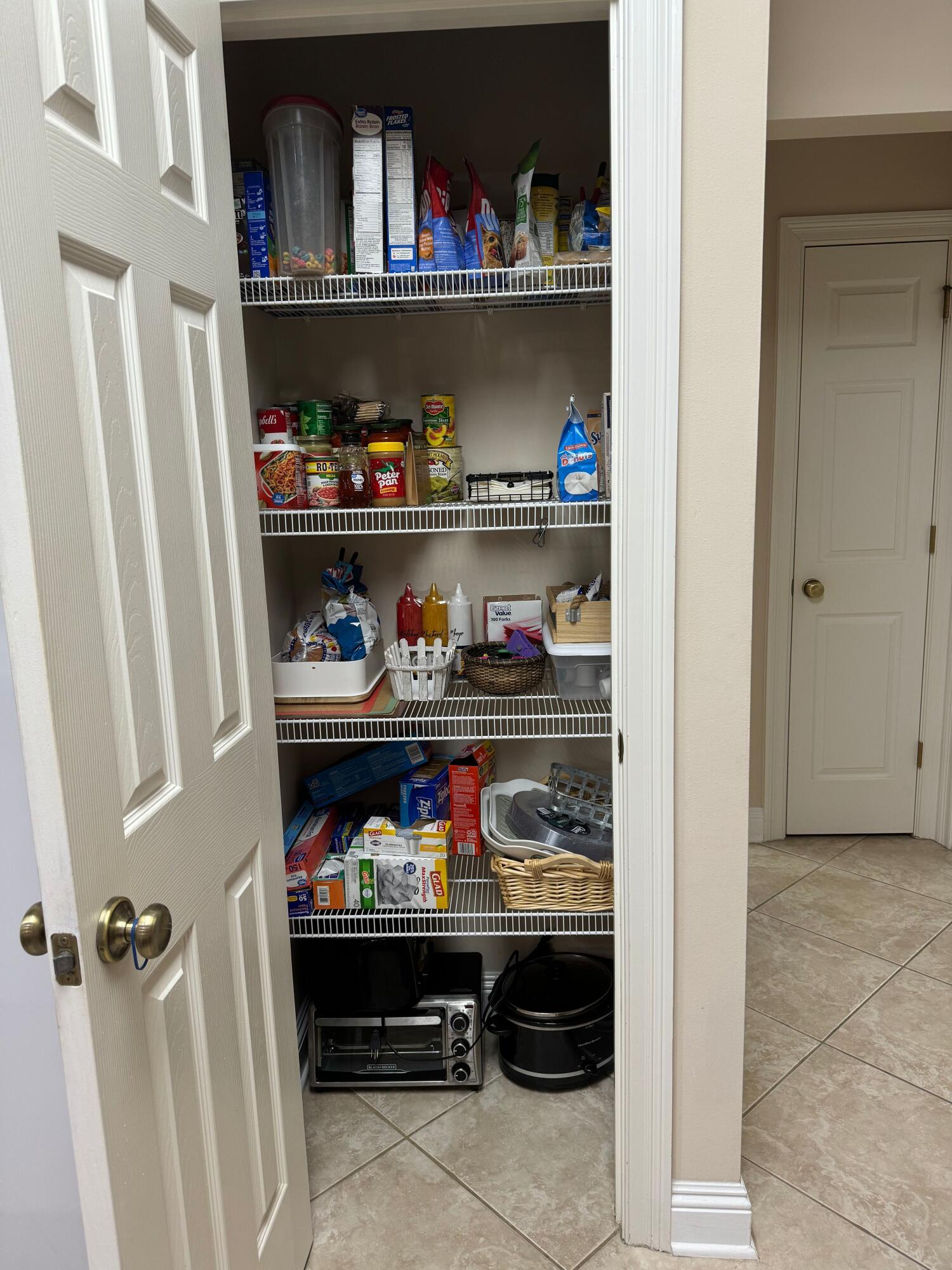 LAKE HOLLEY ESTATES - Residential