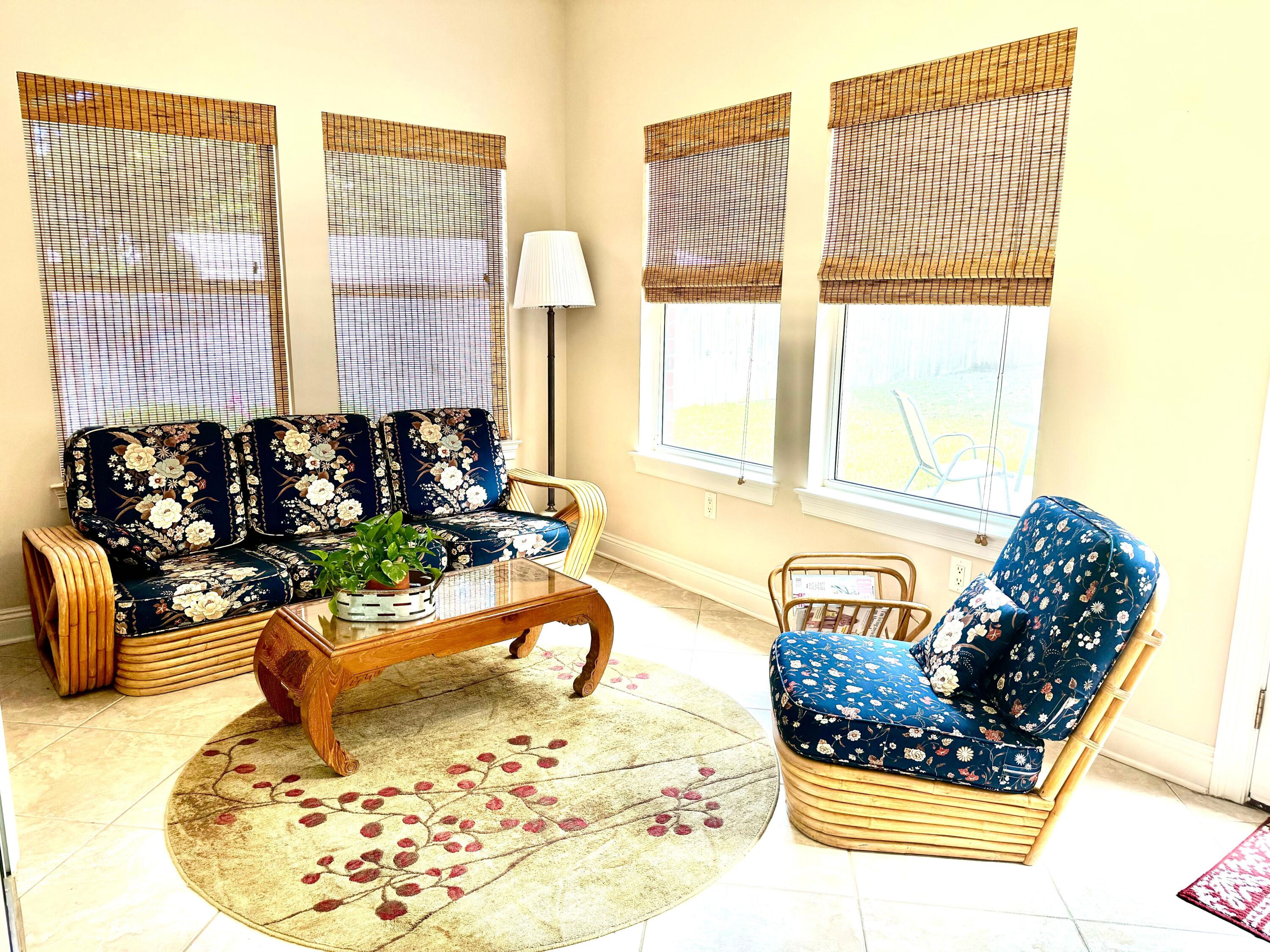 LAKE HOLLEY ESTATES - Residential