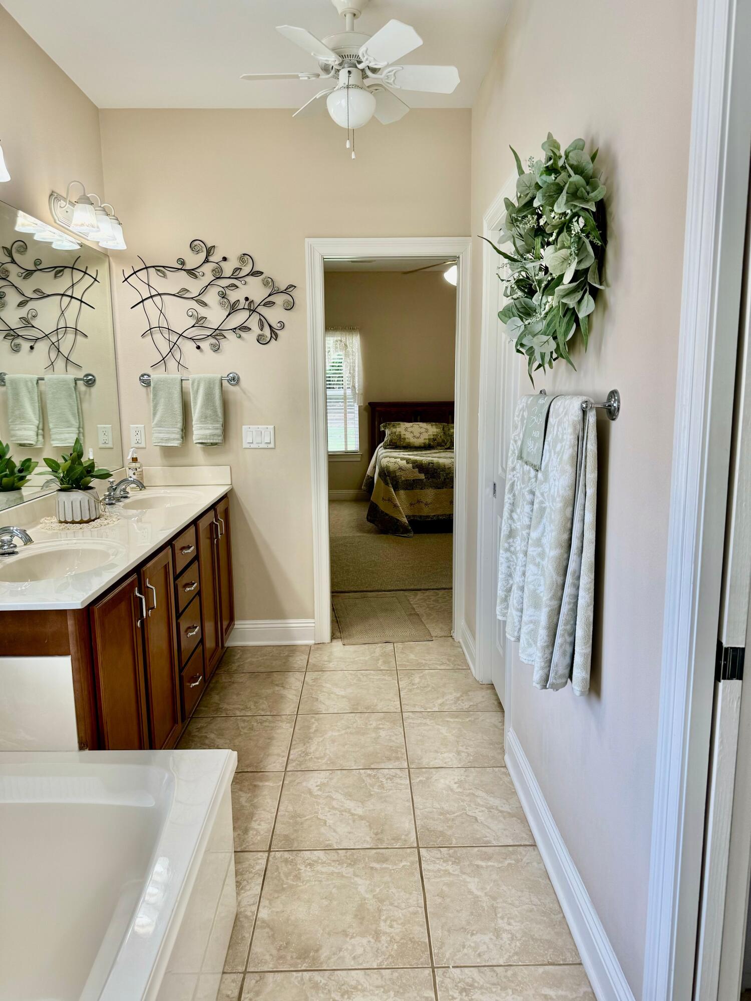 LAKE HOLLEY ESTATES - Residential