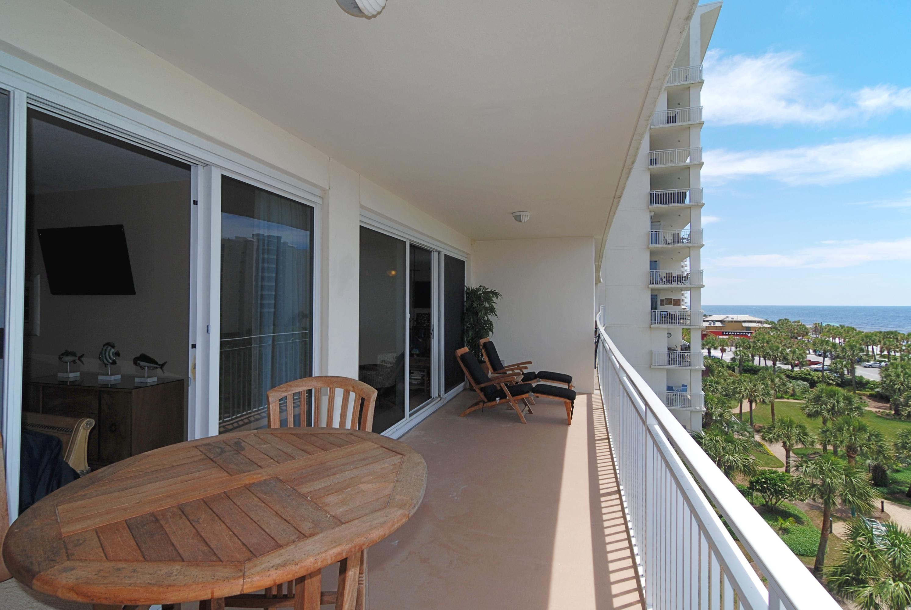 STERLING SHORES - Residential