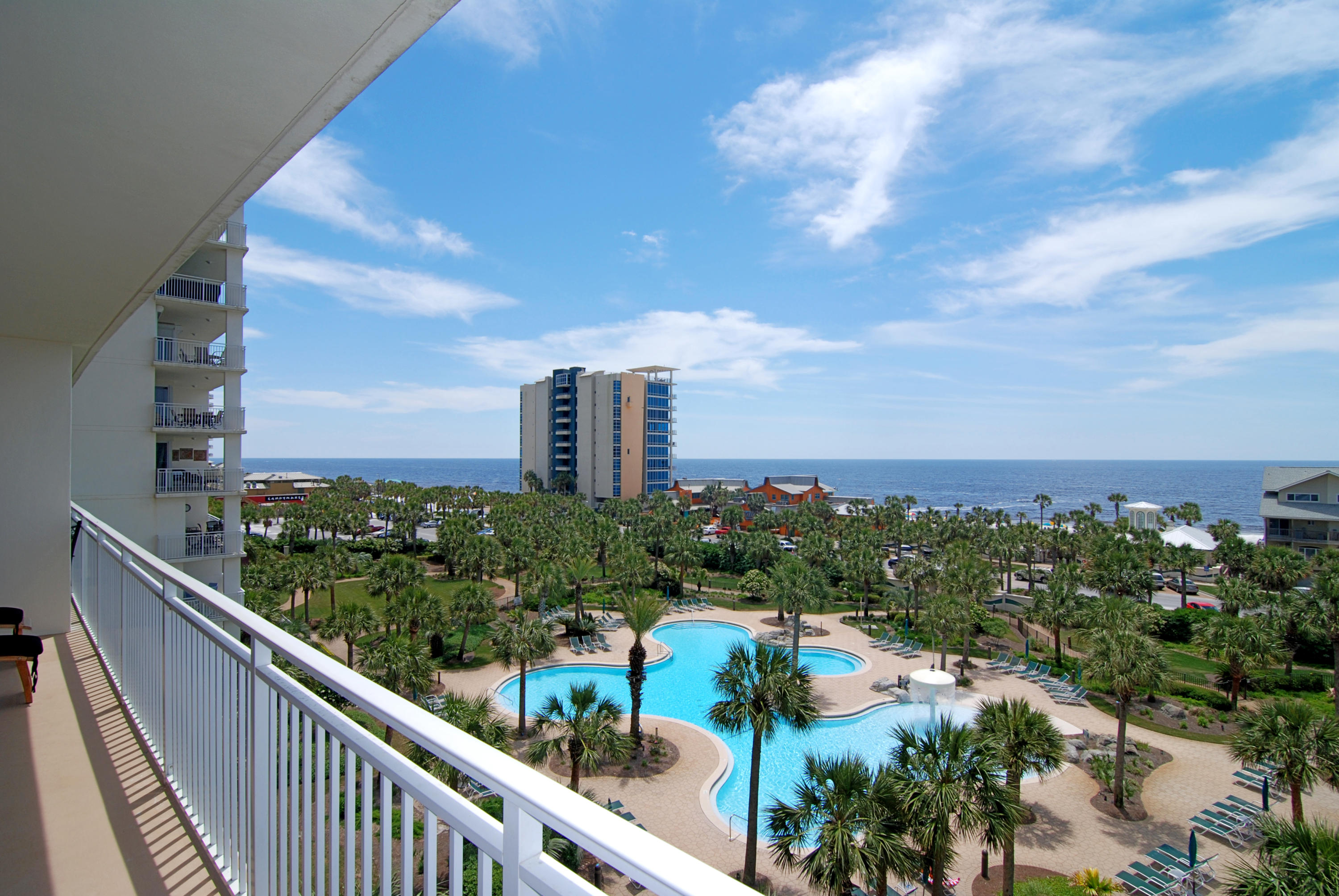 STERLING SHORES - Residential