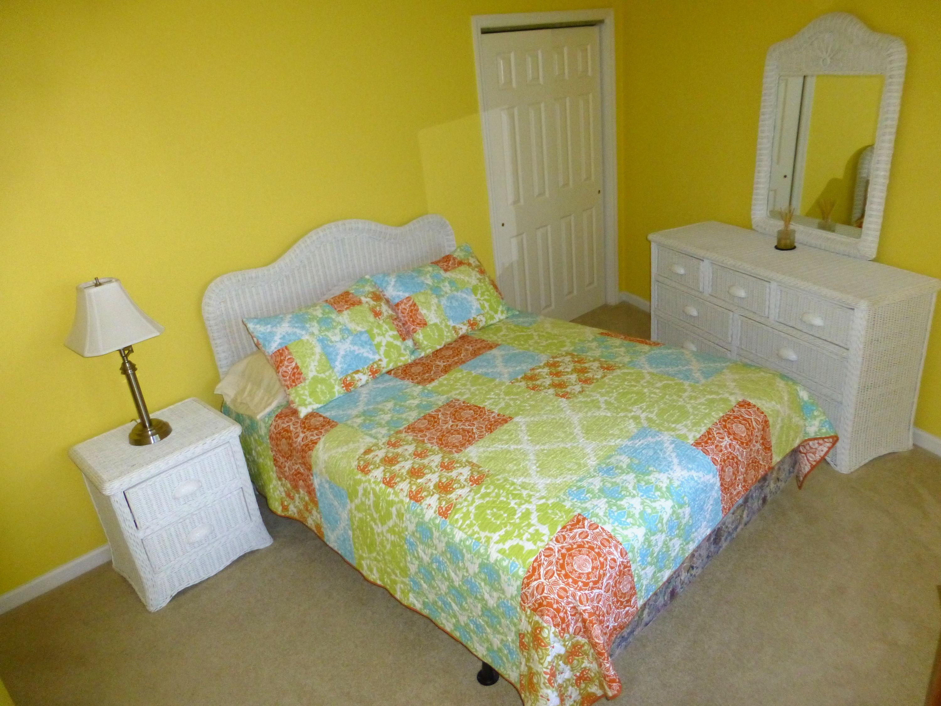 CRYSTAL VILLAGE 2 CONDO PH 4 - Residential