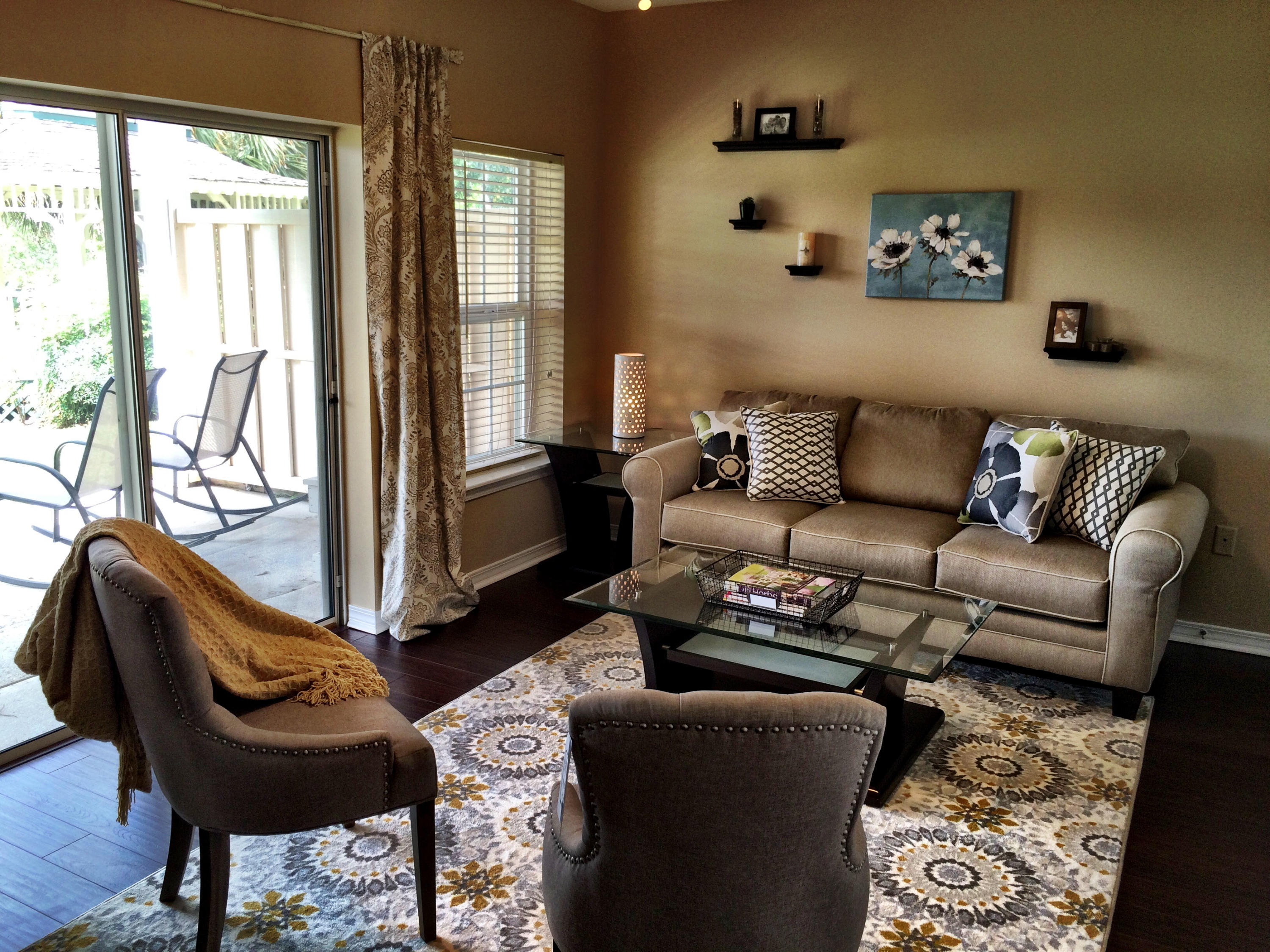 SWIFT CREEK T/H - Residential