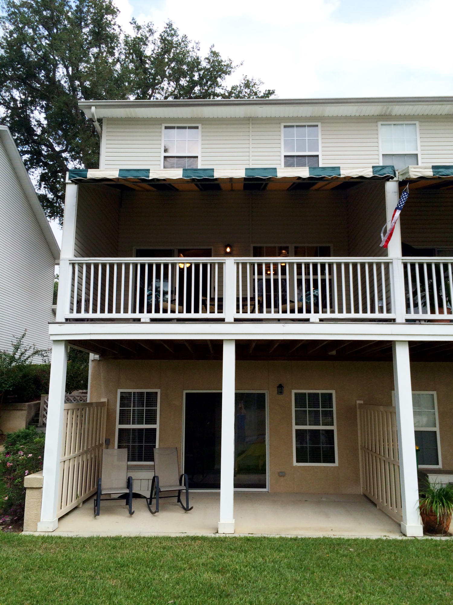 SWIFT CREEK T/H - Residential