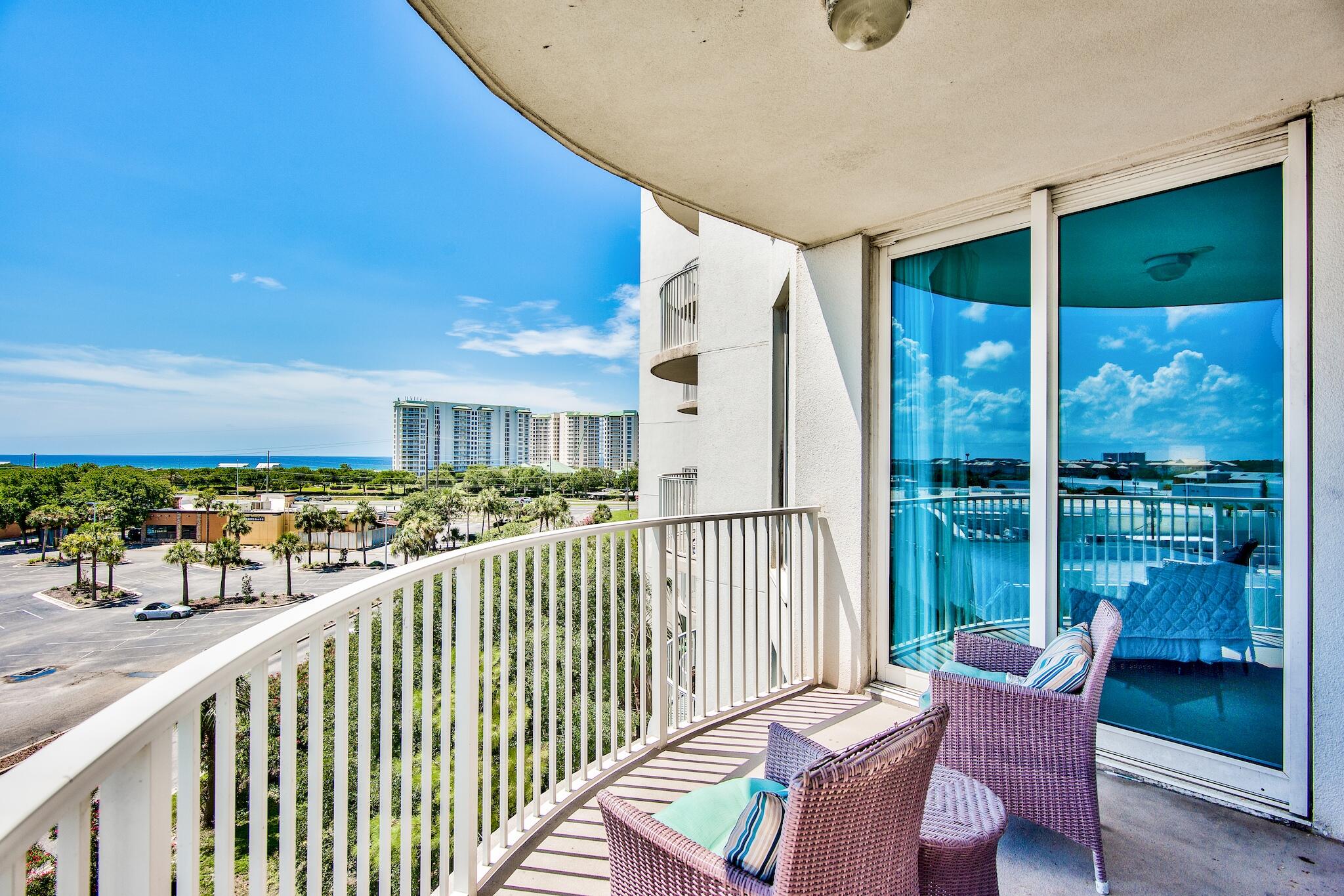 THE PALMS OF DESTIN - Residential