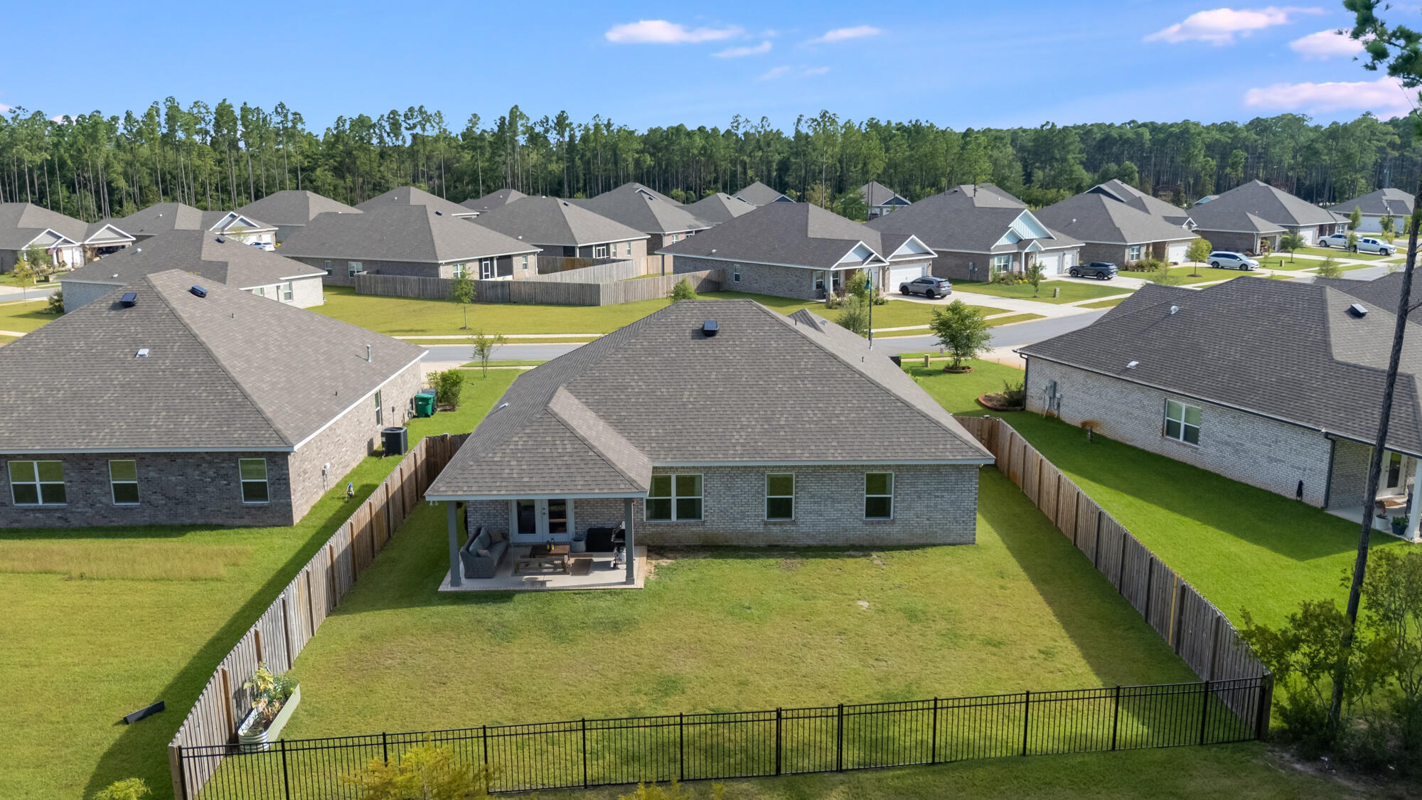 HAMMOCK BAY - Residential