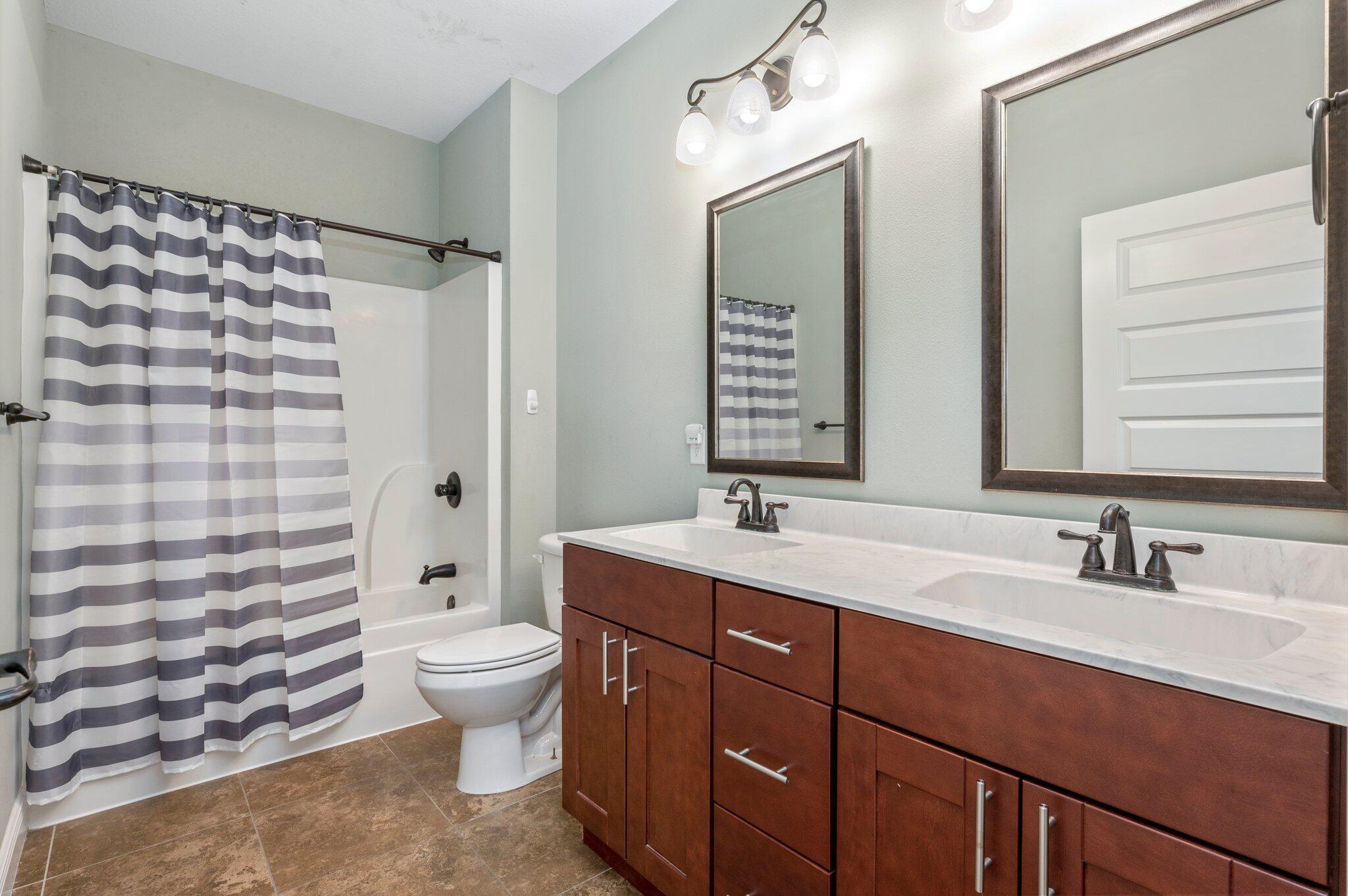 COUNTRYVIEW EST 10TH ADD - Residential