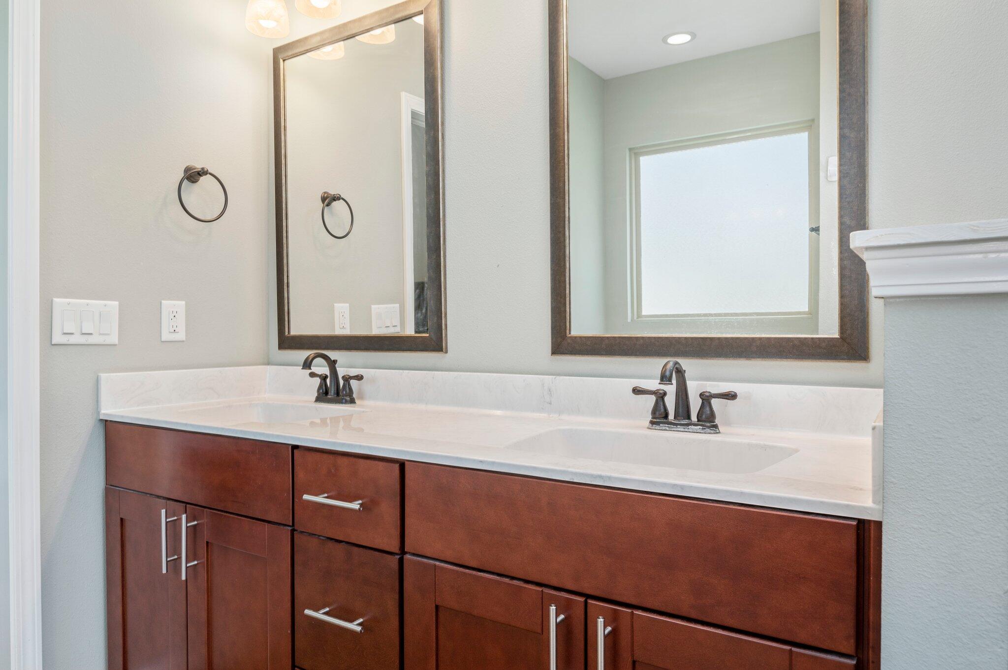 COUNTRYVIEW EST 10TH ADD - Residential