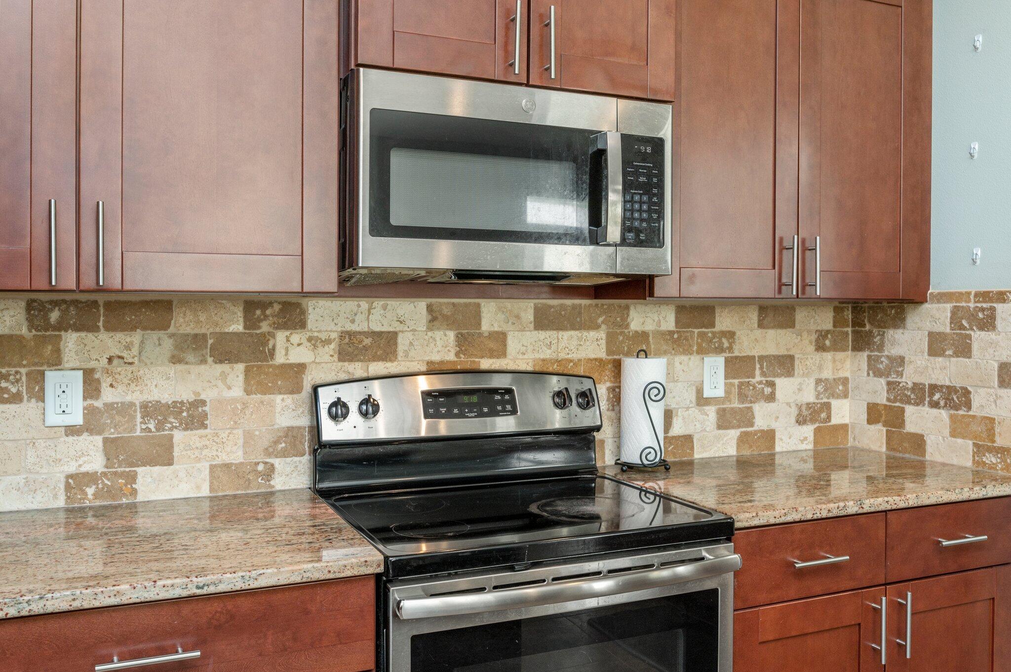 COUNTRYVIEW EST 10TH ADD - Residential